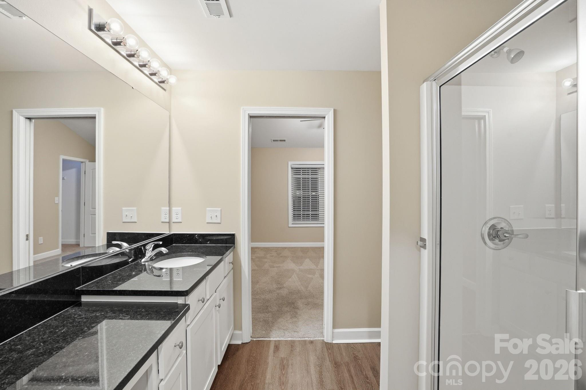 719 Hillside Street Property Photo 26
