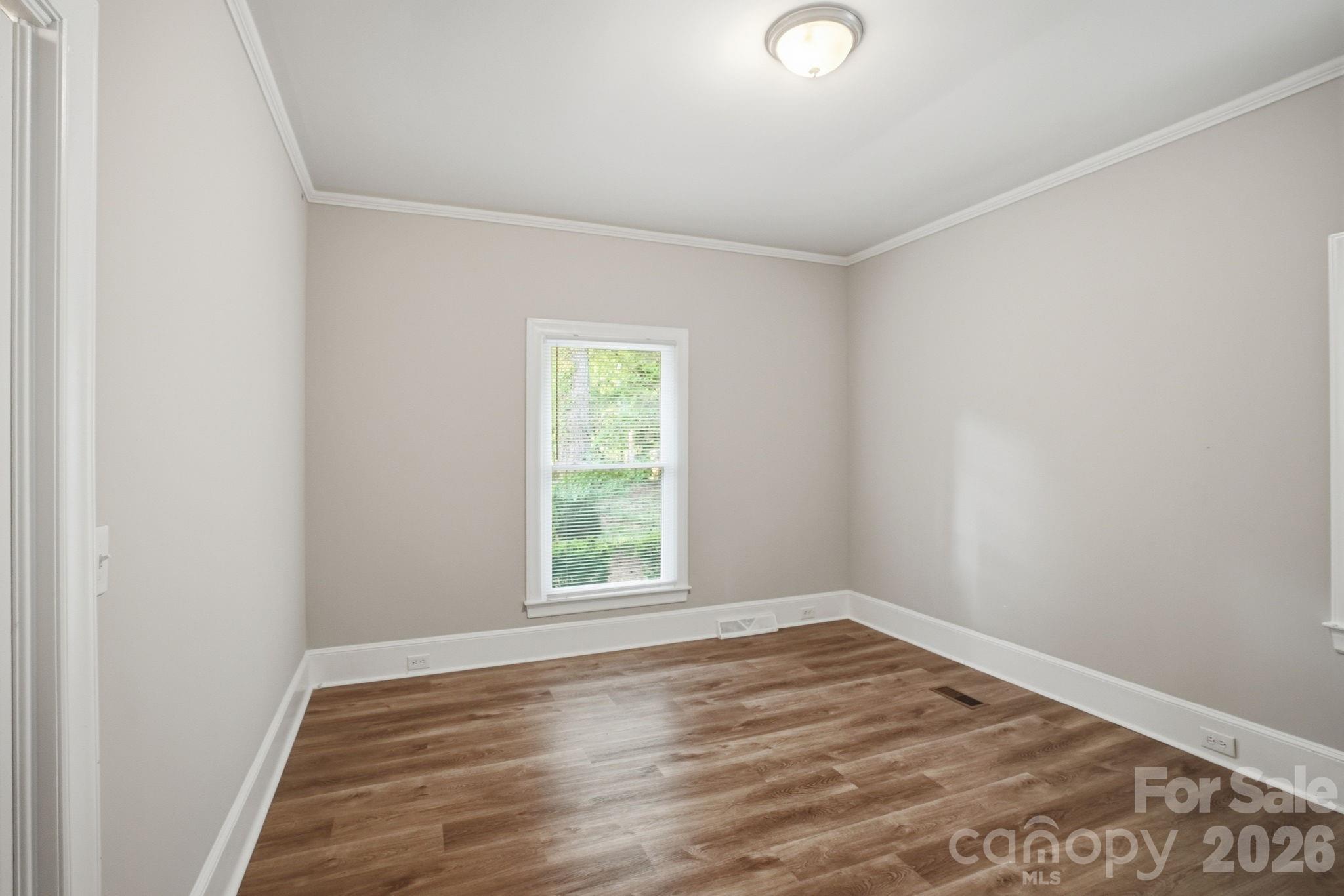 127 Forest Hills Drive Property Photo 27