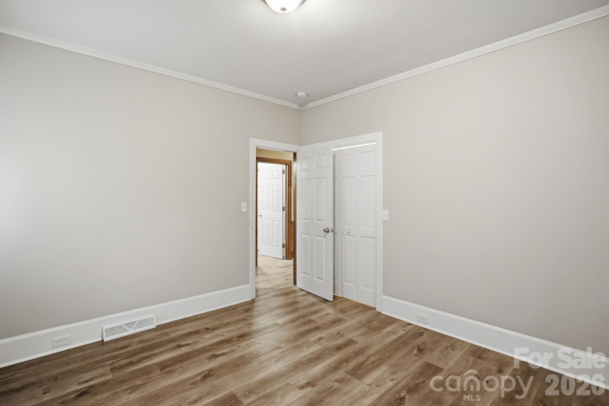127 Forest Hills Drive Property Photo 28