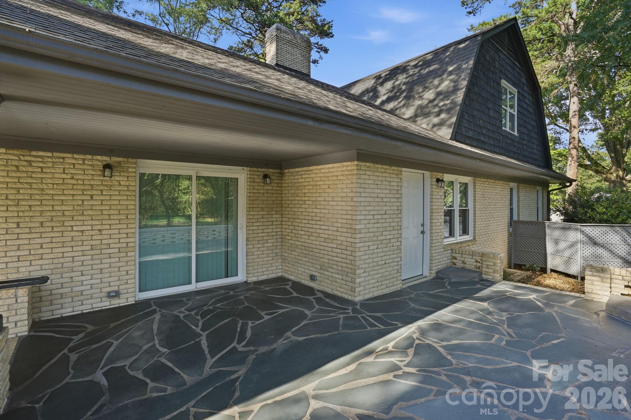 127 Forest Hills Drive Property Photo 39