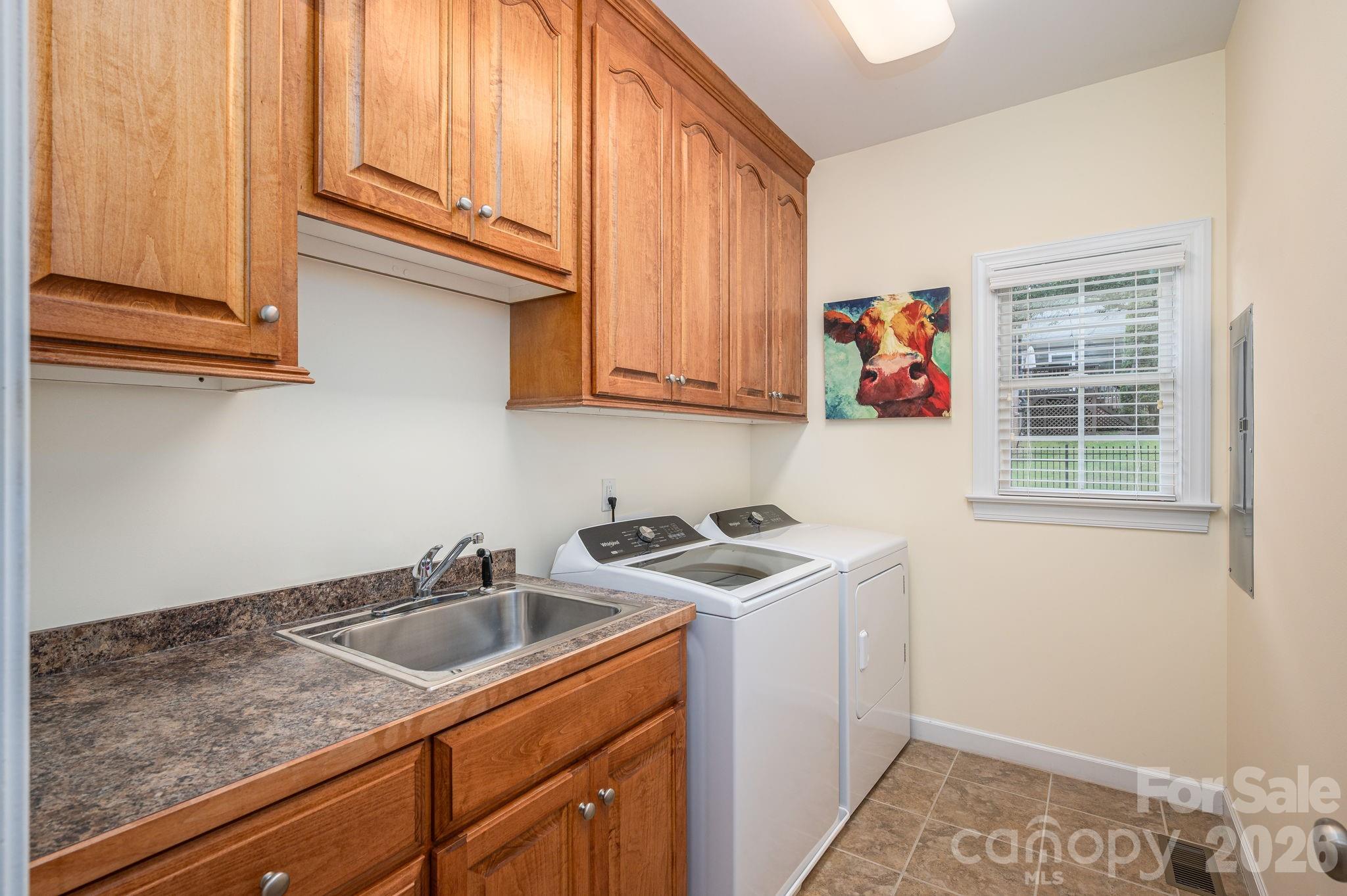5059 Graystone Estates Drive Property Photo 28