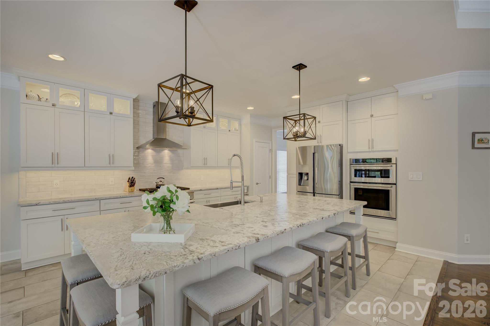 13722 Glen Abbey Drive Property Photo 9