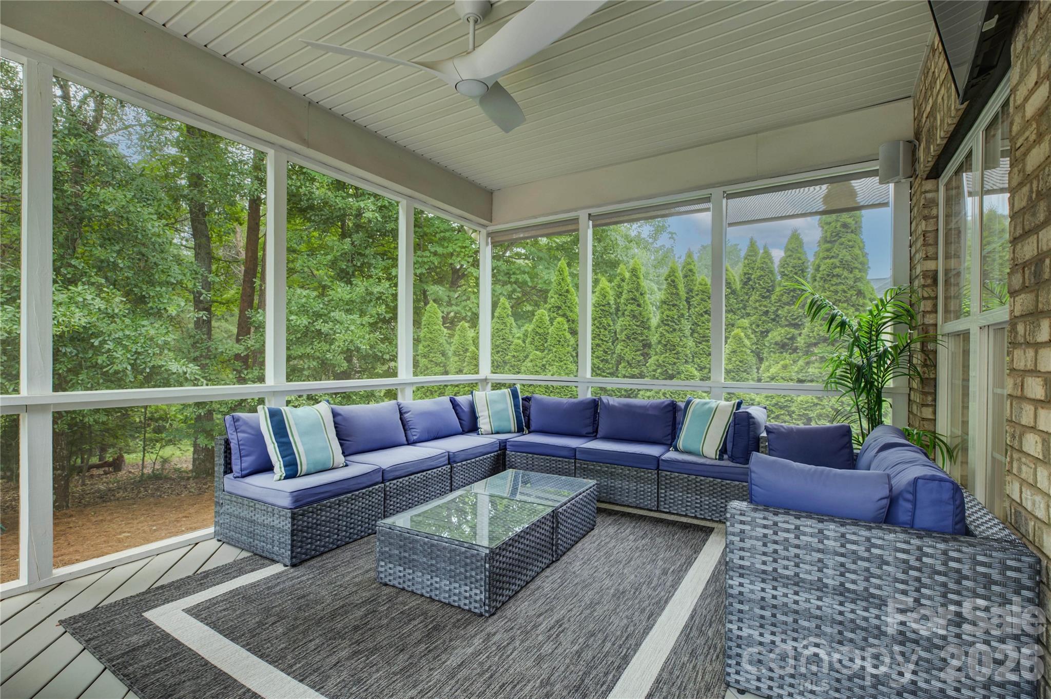 13722 Glen Abbey Drive Property Photo 14
