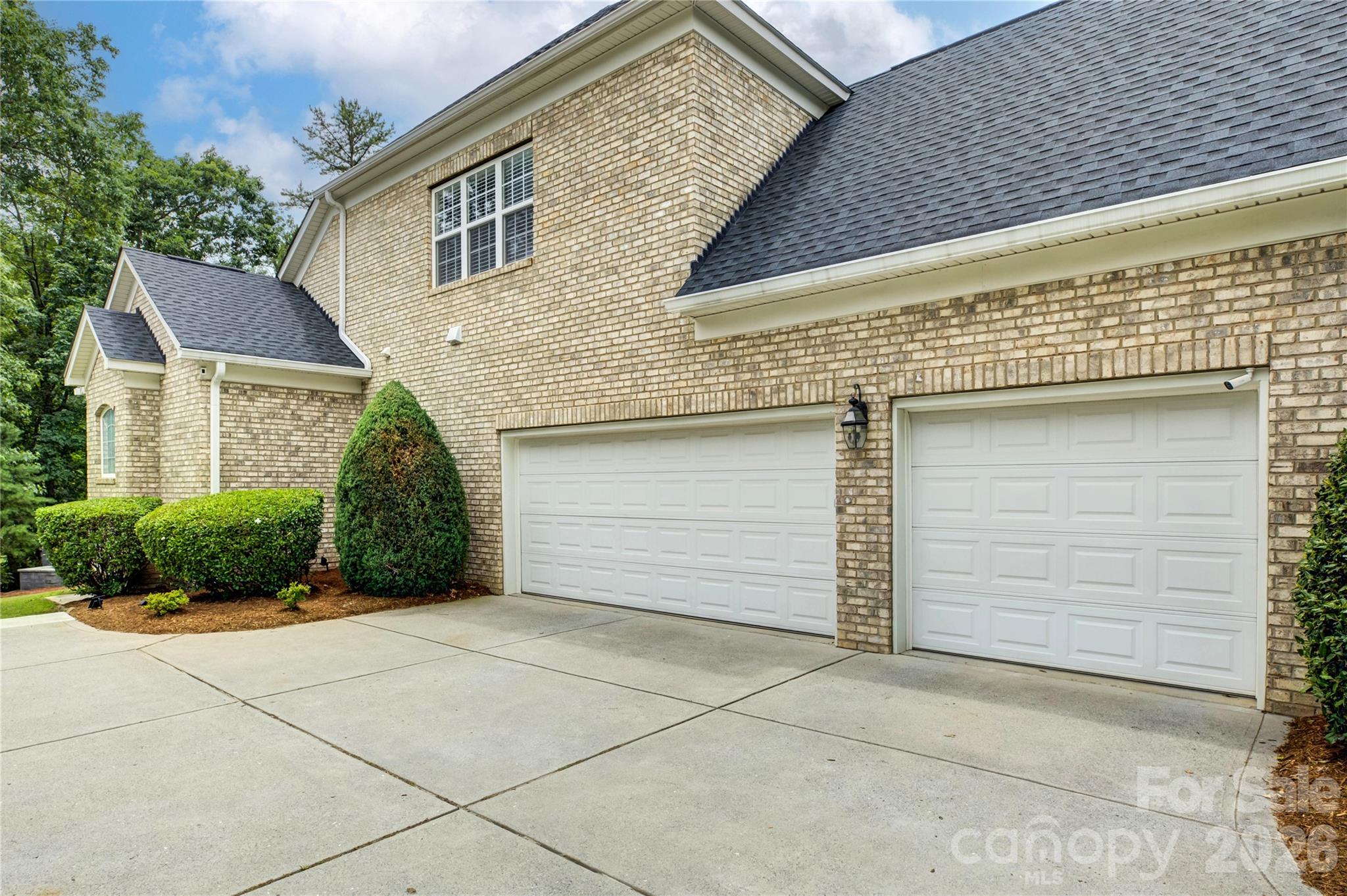 13722 Glen Abbey Drive Property Photo 46