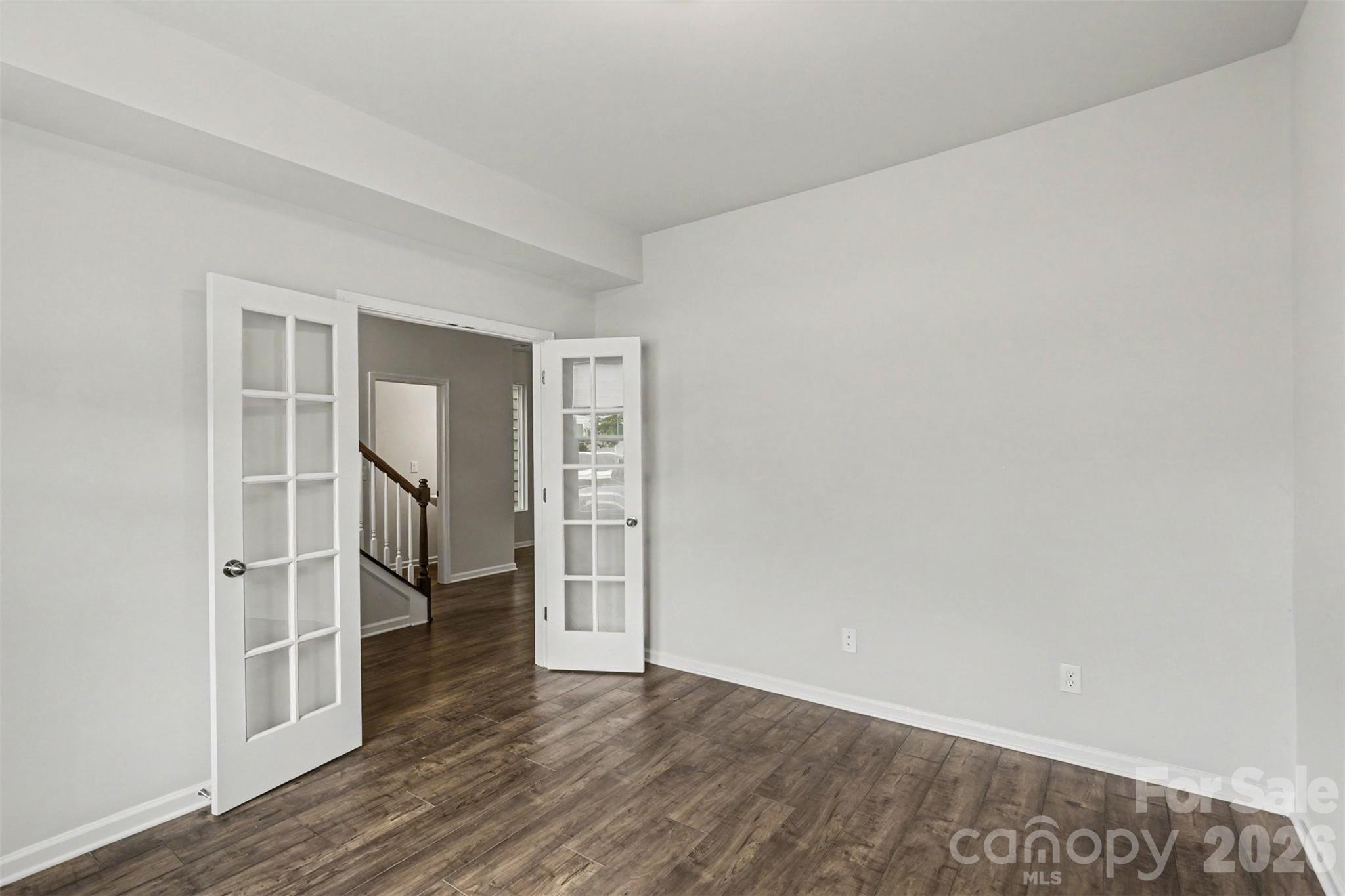 808 Lyndon Station Drive Property Photo 16