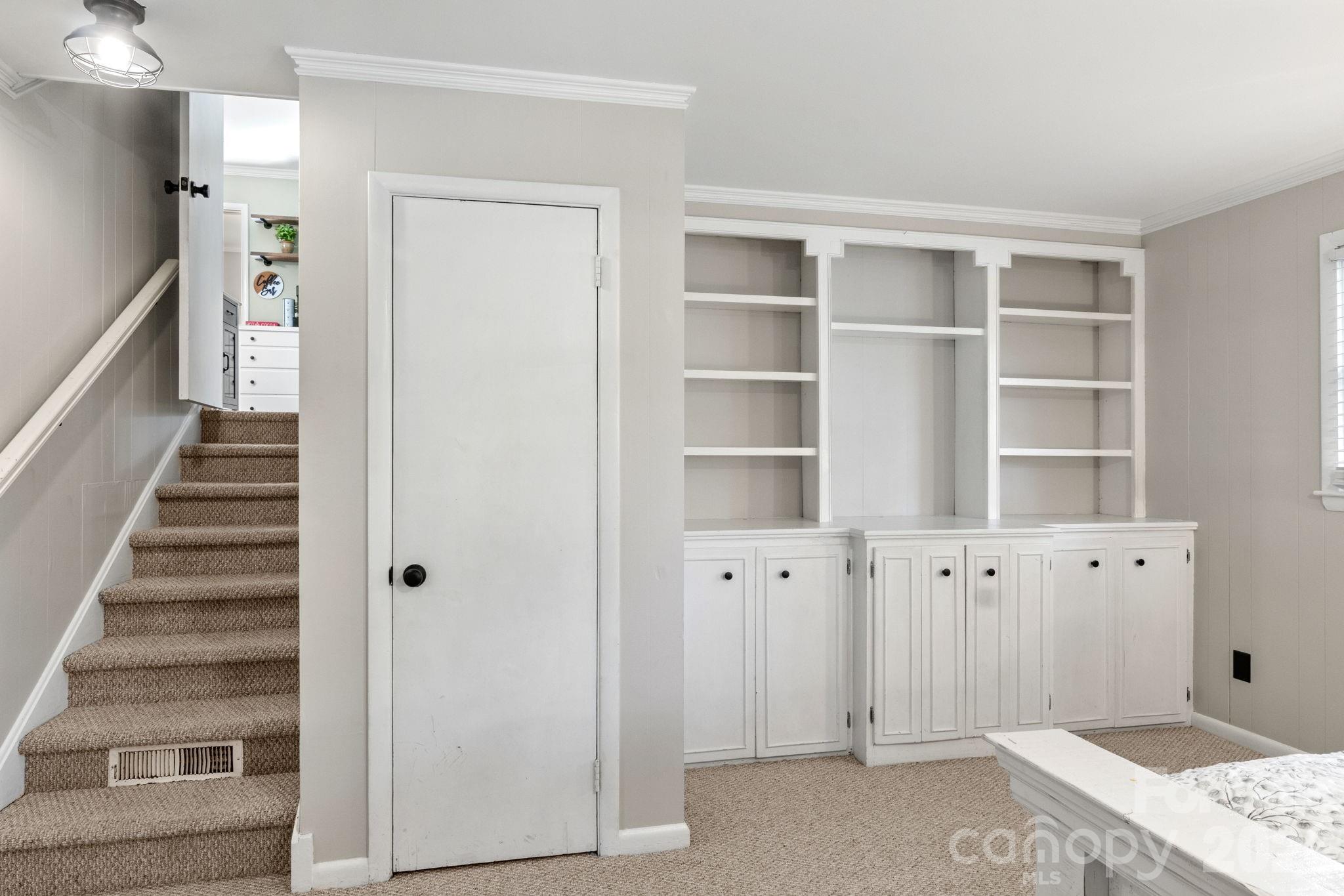 912 Parkwood Road Property Photo 26