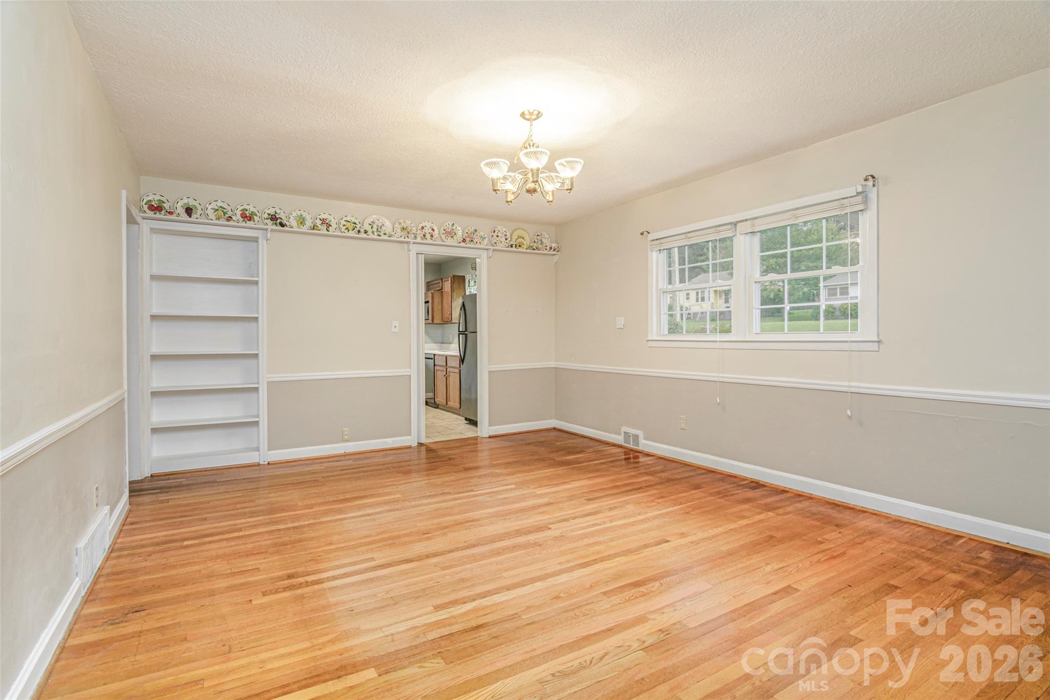 352 Cedar Lane Property Photo 9