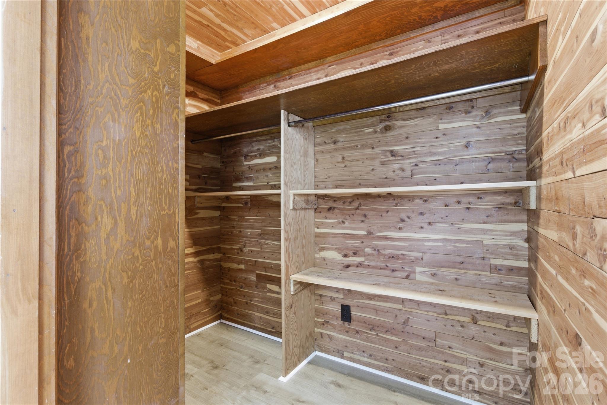 938 Sandswood Drive Property Photo 19