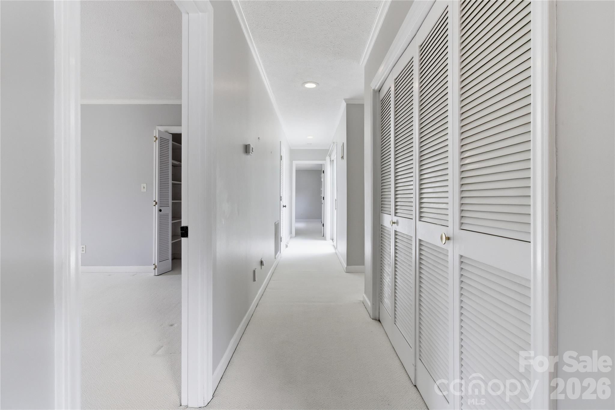 938 Sandswood Drive Property Photo 26