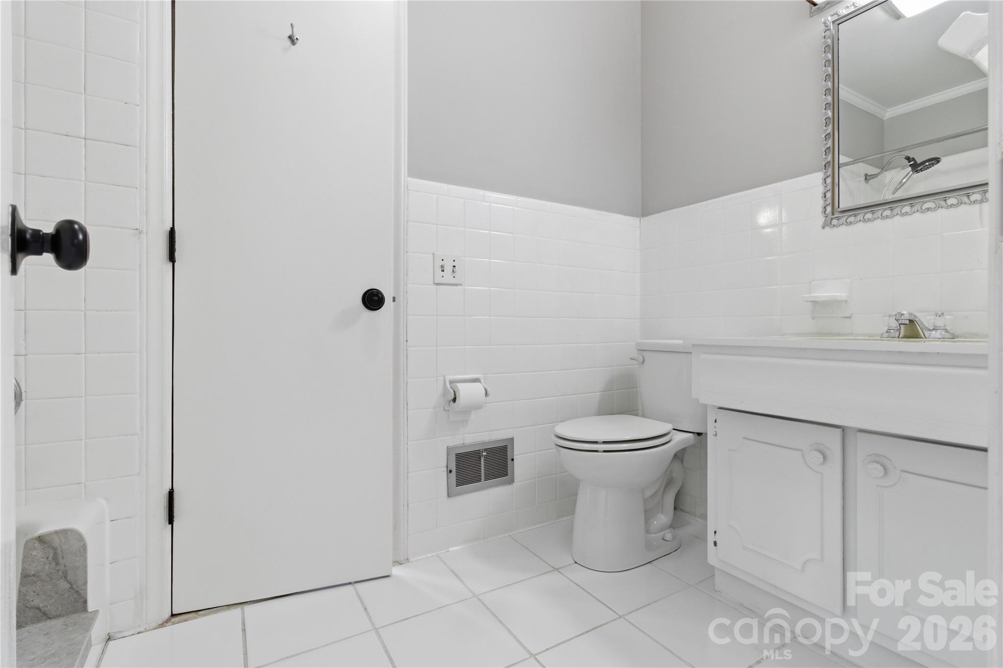 938 Sandswood Drive Property Photo 30
