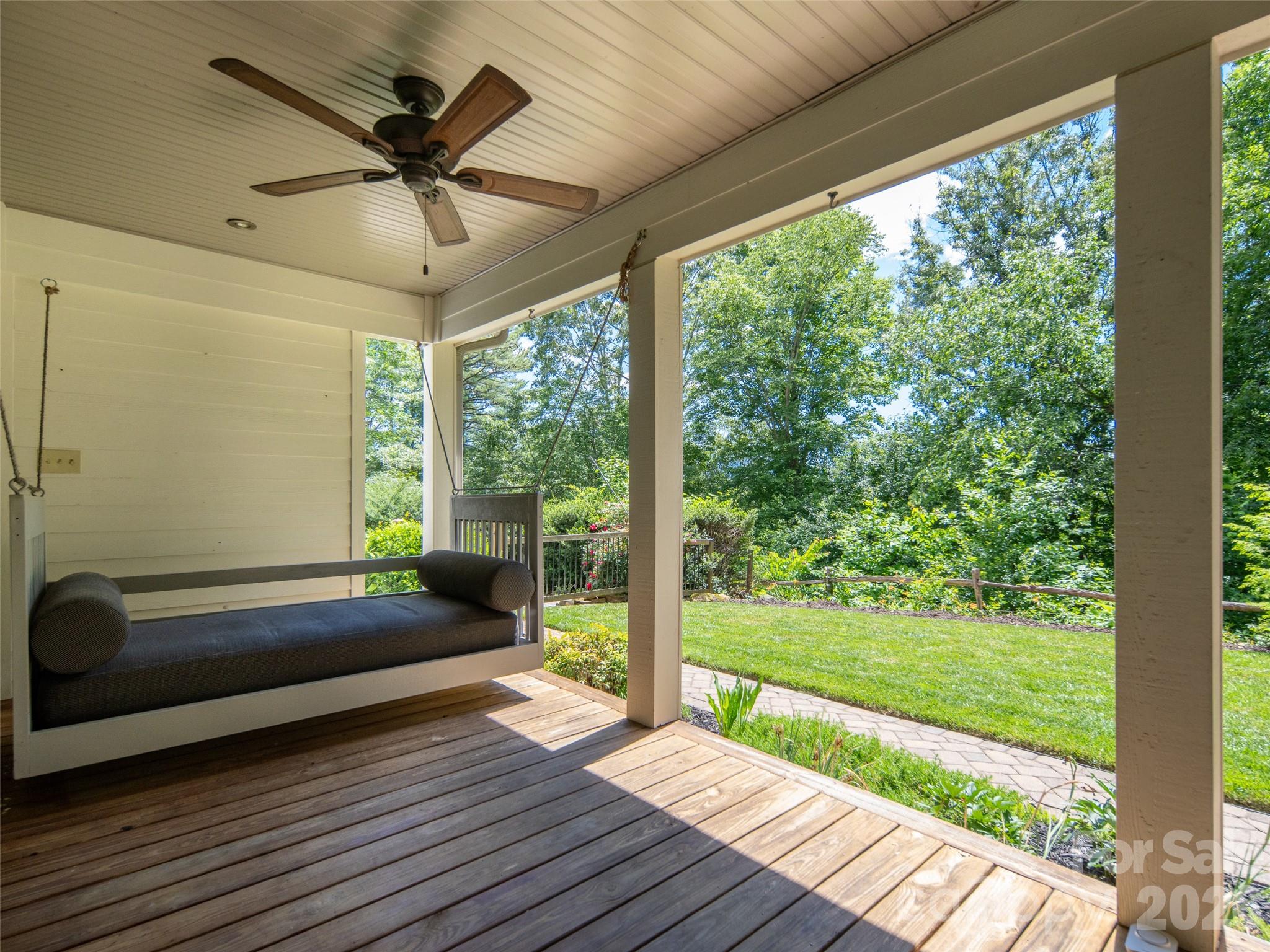 103 Woodburn Drive Property Photo 30