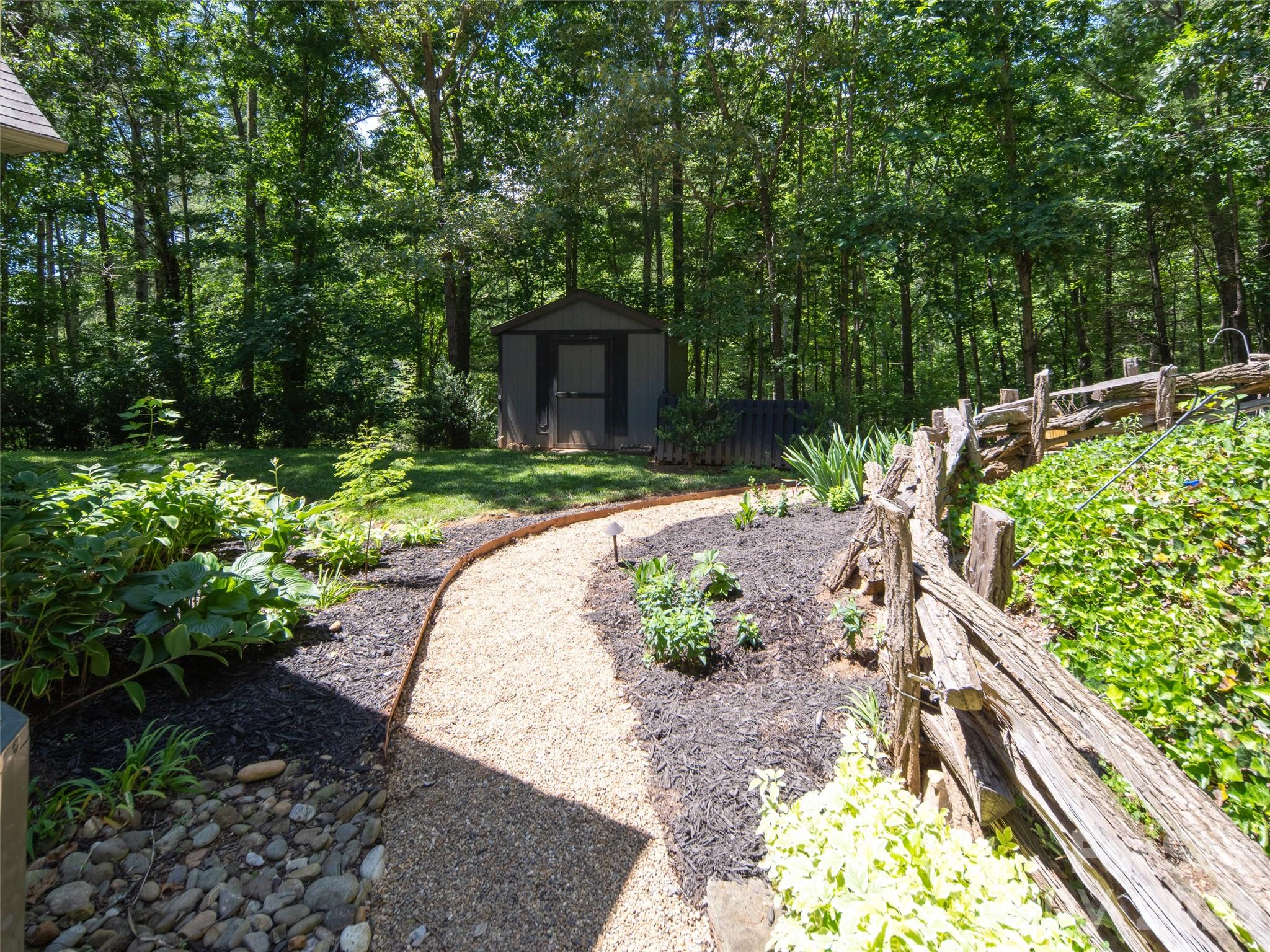 103 Woodburn Drive Property Photo 32