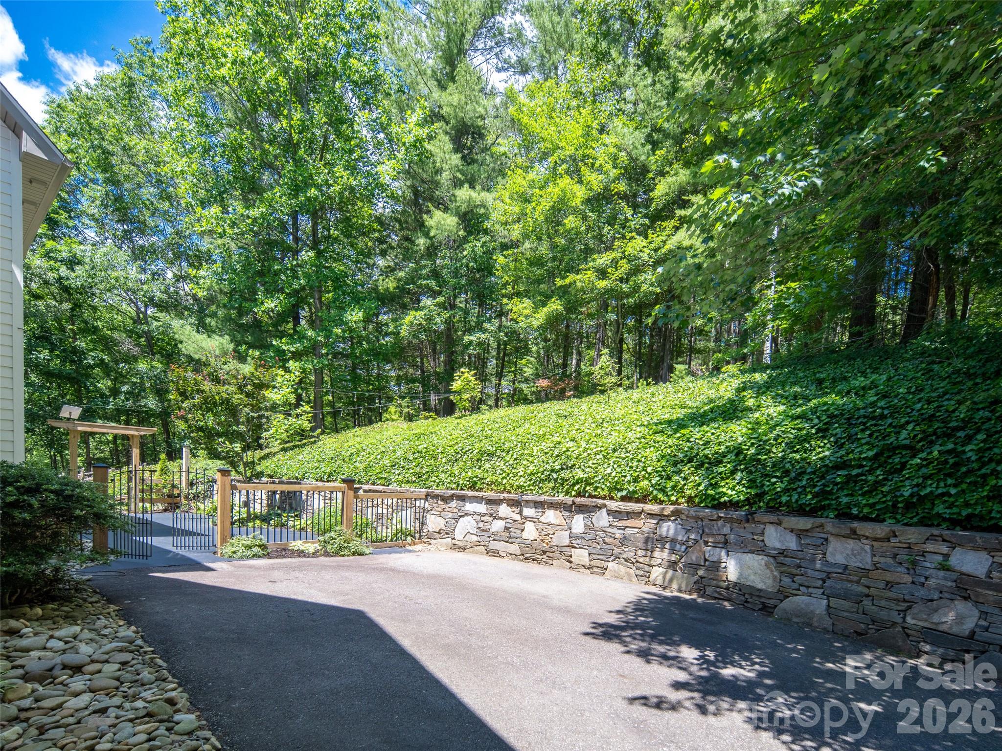 103 Woodburn Drive Property Photo 34