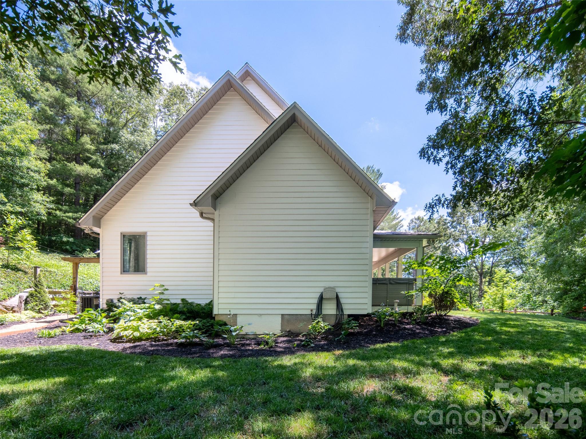 103 Woodburn Drive Property Photo 43