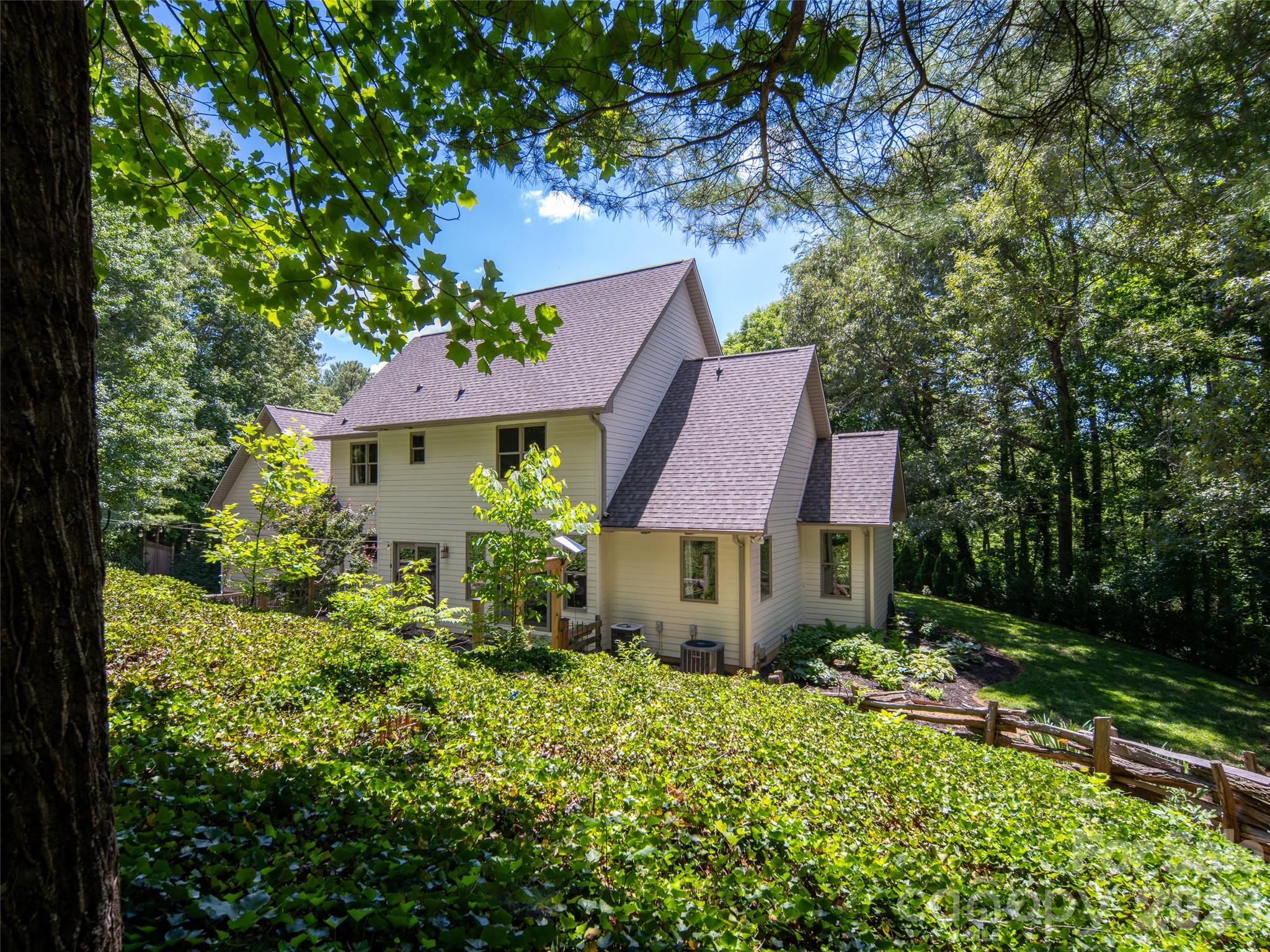 103 Woodburn Drive Property Photo 45