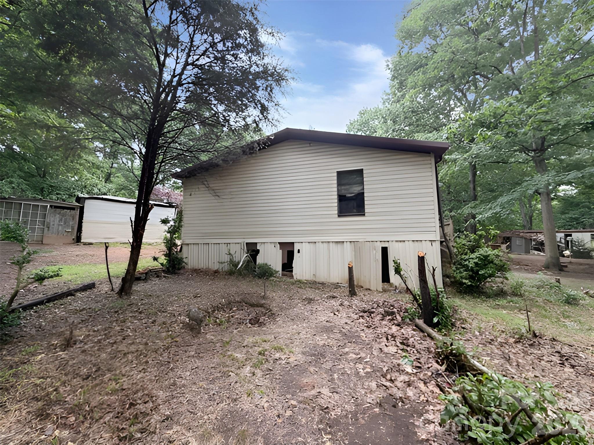 120 Kings Forest Drive Property Photo 15