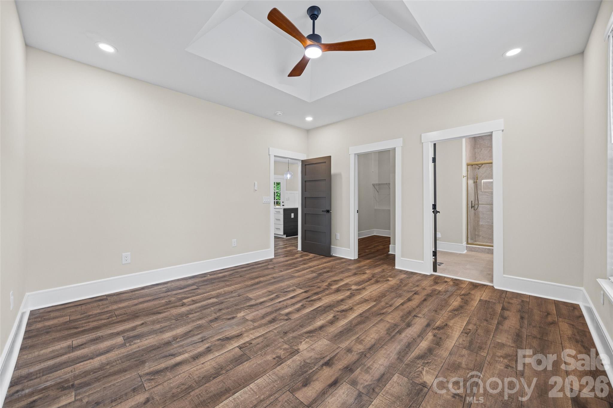 925 Loganberry Lane Property Photo 19