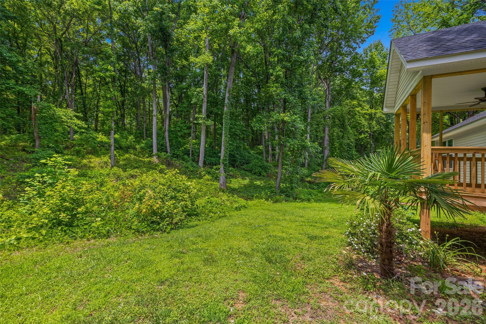 925 Loganberry Lane Property Photo 28