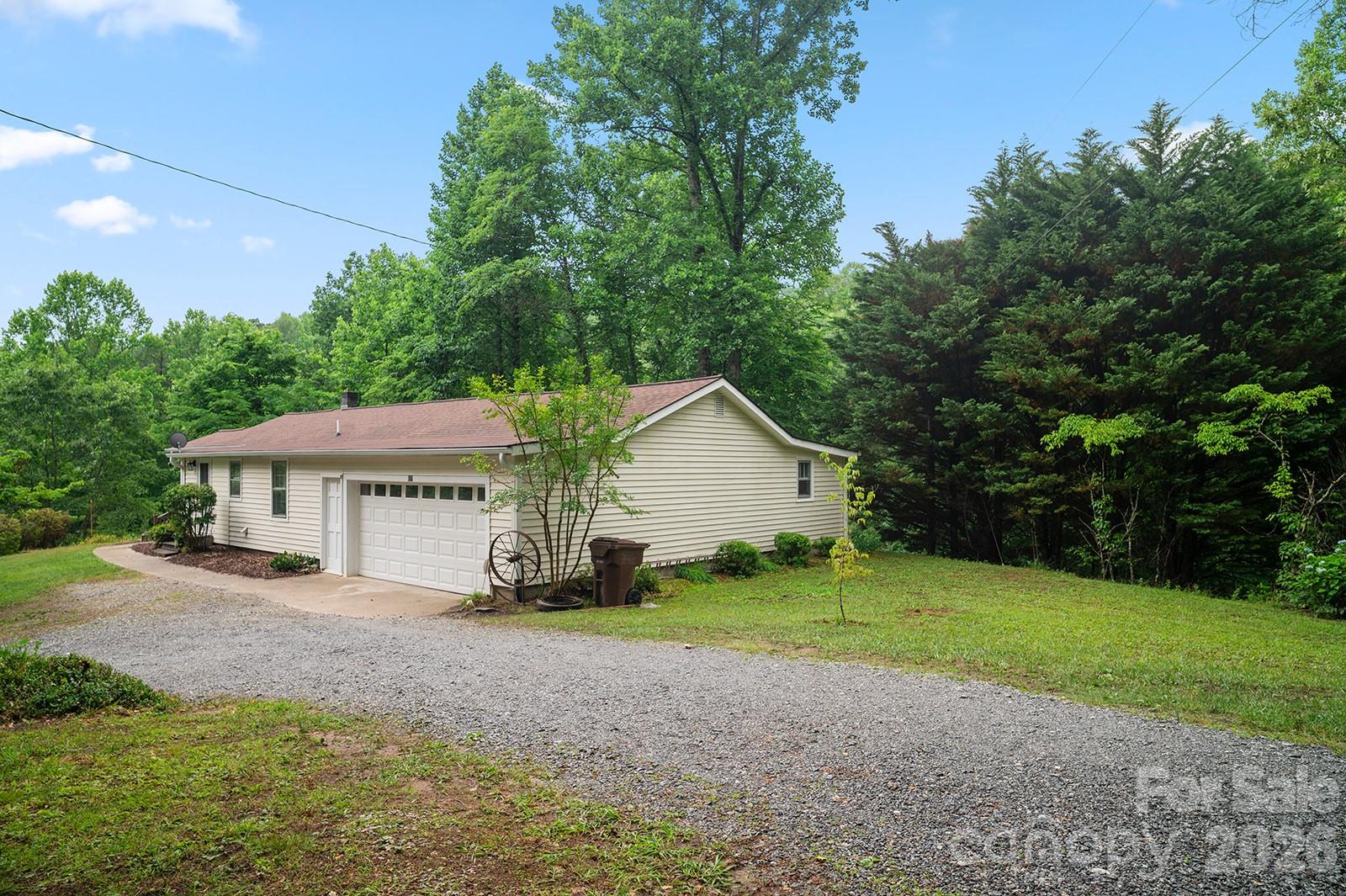 825 Gallimore Road Property Photo 4