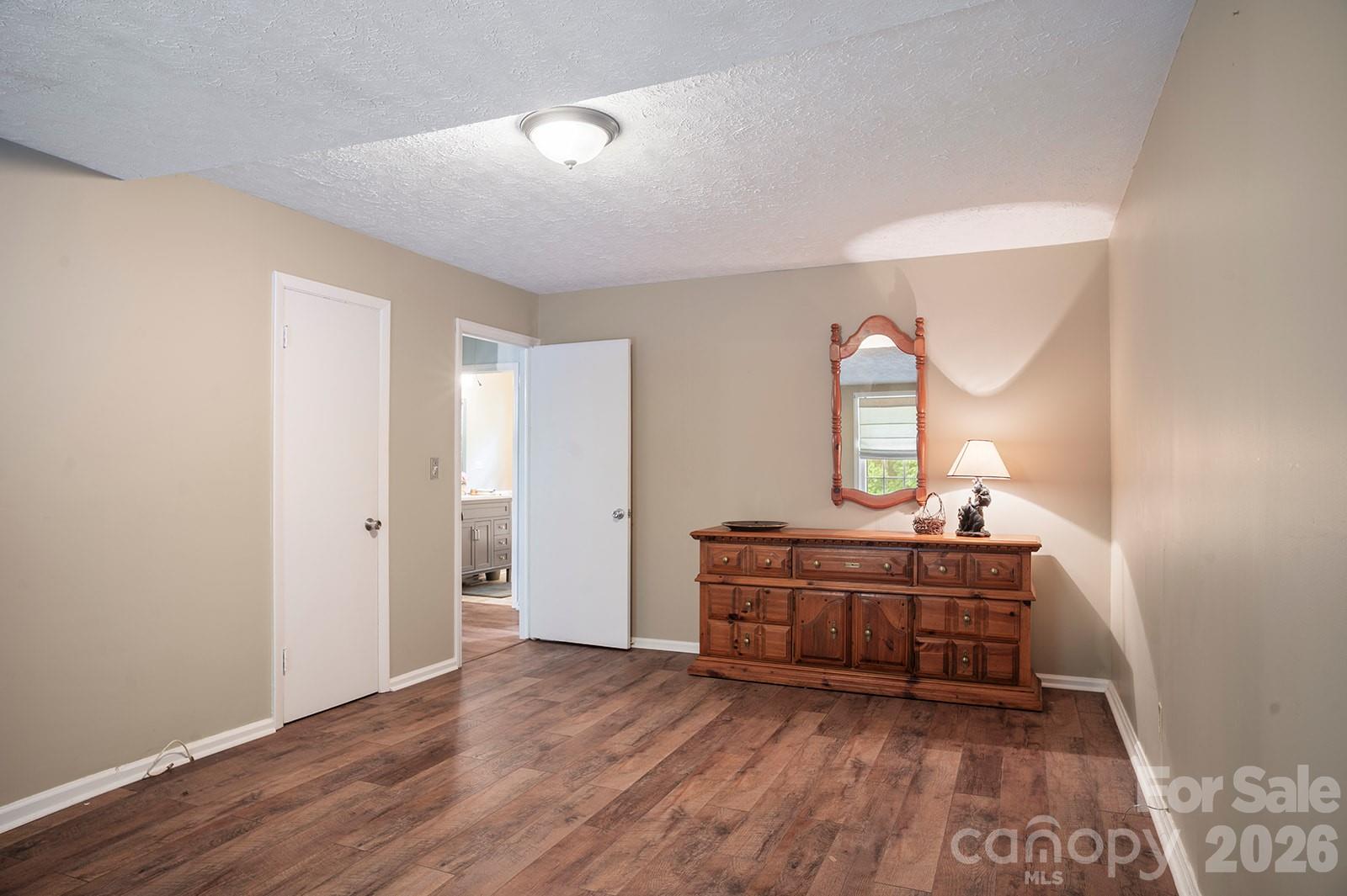 825 Gallimore Road Property Photo 32