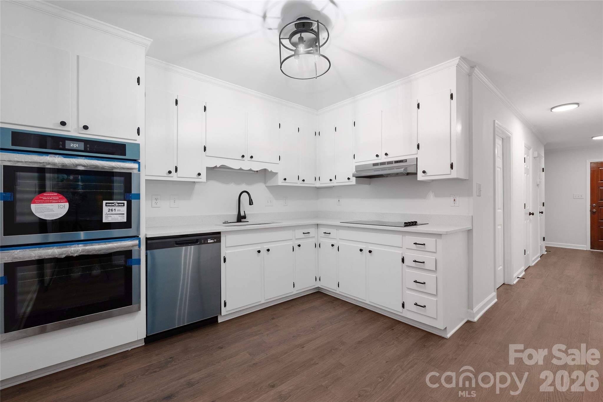 7226 Quail Meadow Lane Property Photo 8