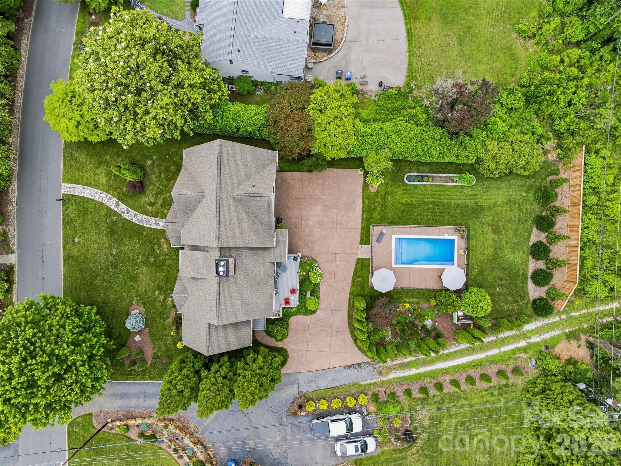 76 Edgelawn Road Property Photo 10