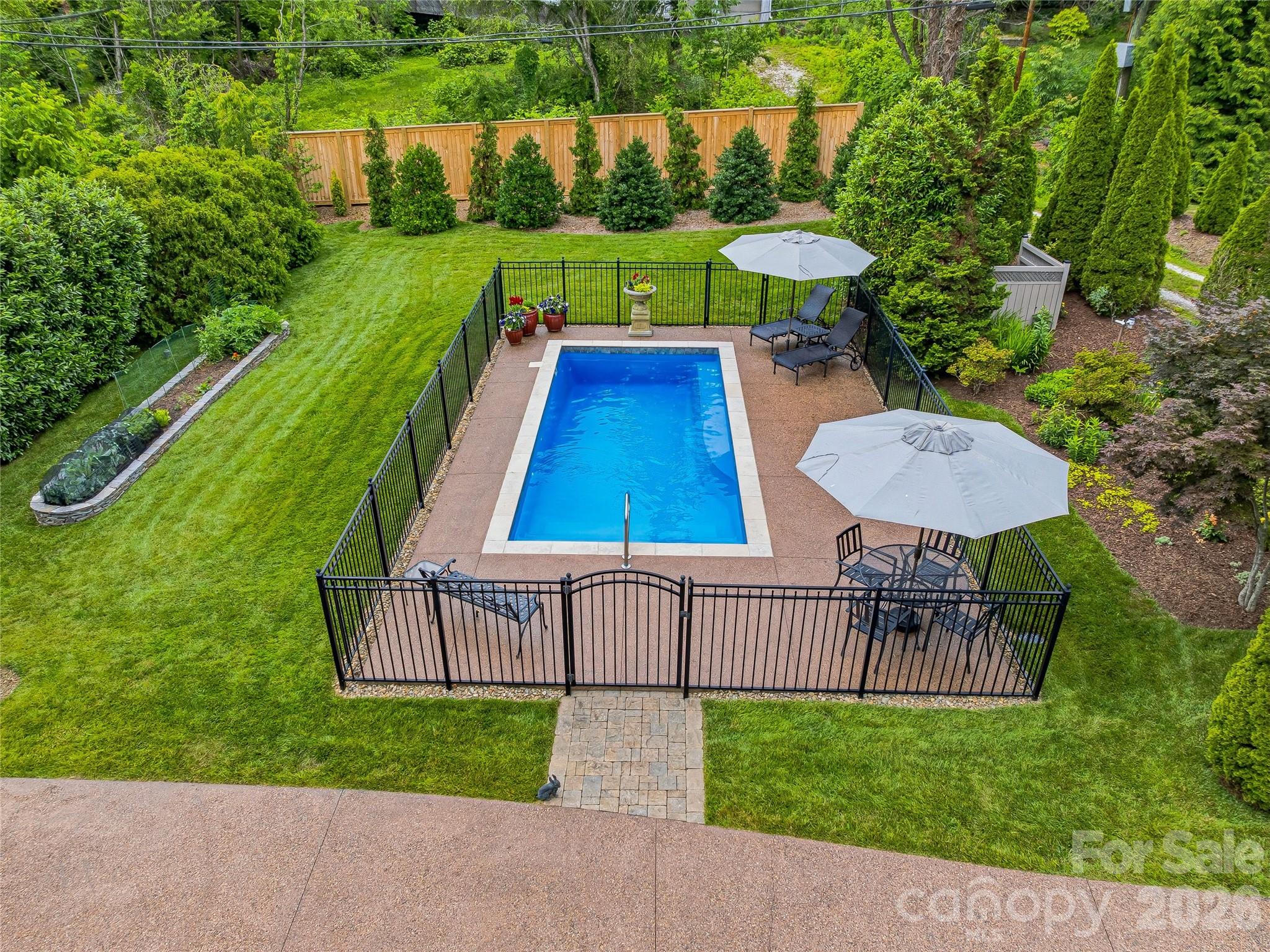 76 Edgelawn Road Property Photo 41