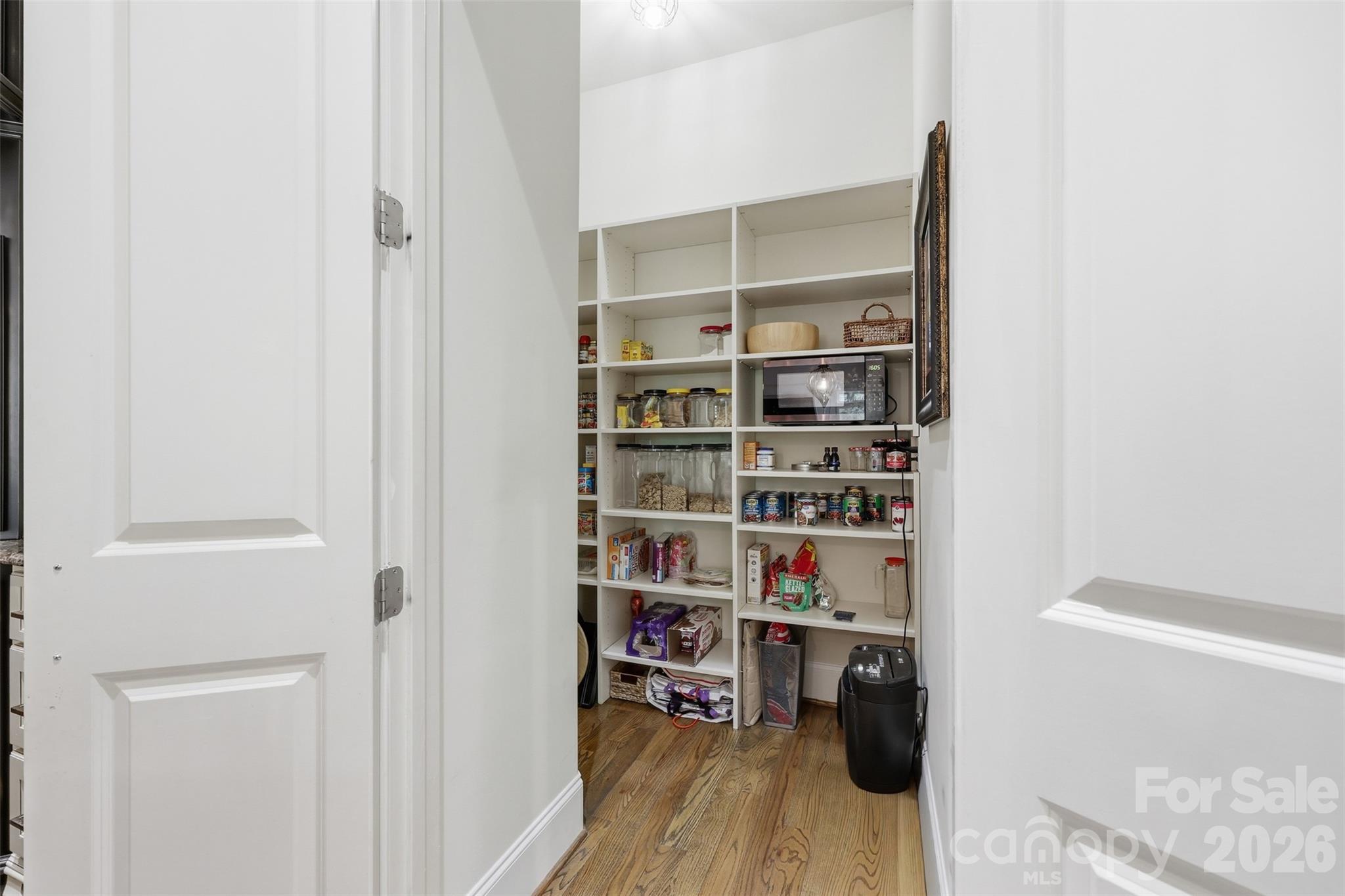 3531 Aqua Point Drive Property Photo 10