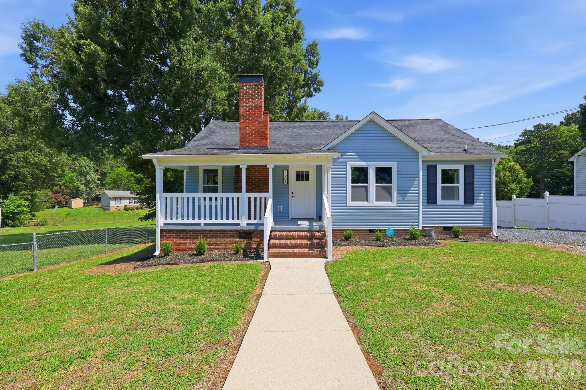 1508 Old Charlotte Road Property Photo 1