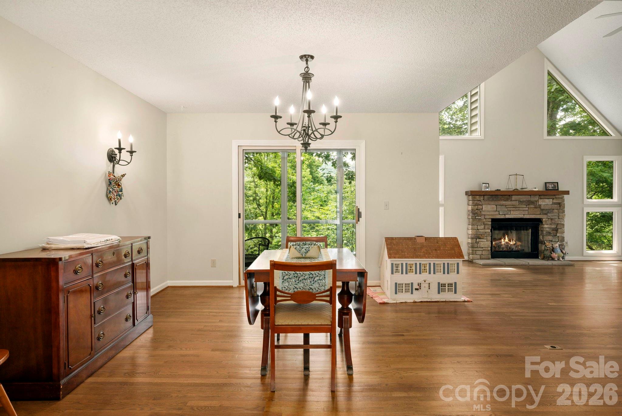 129 Forest View Drive Property Photo 12