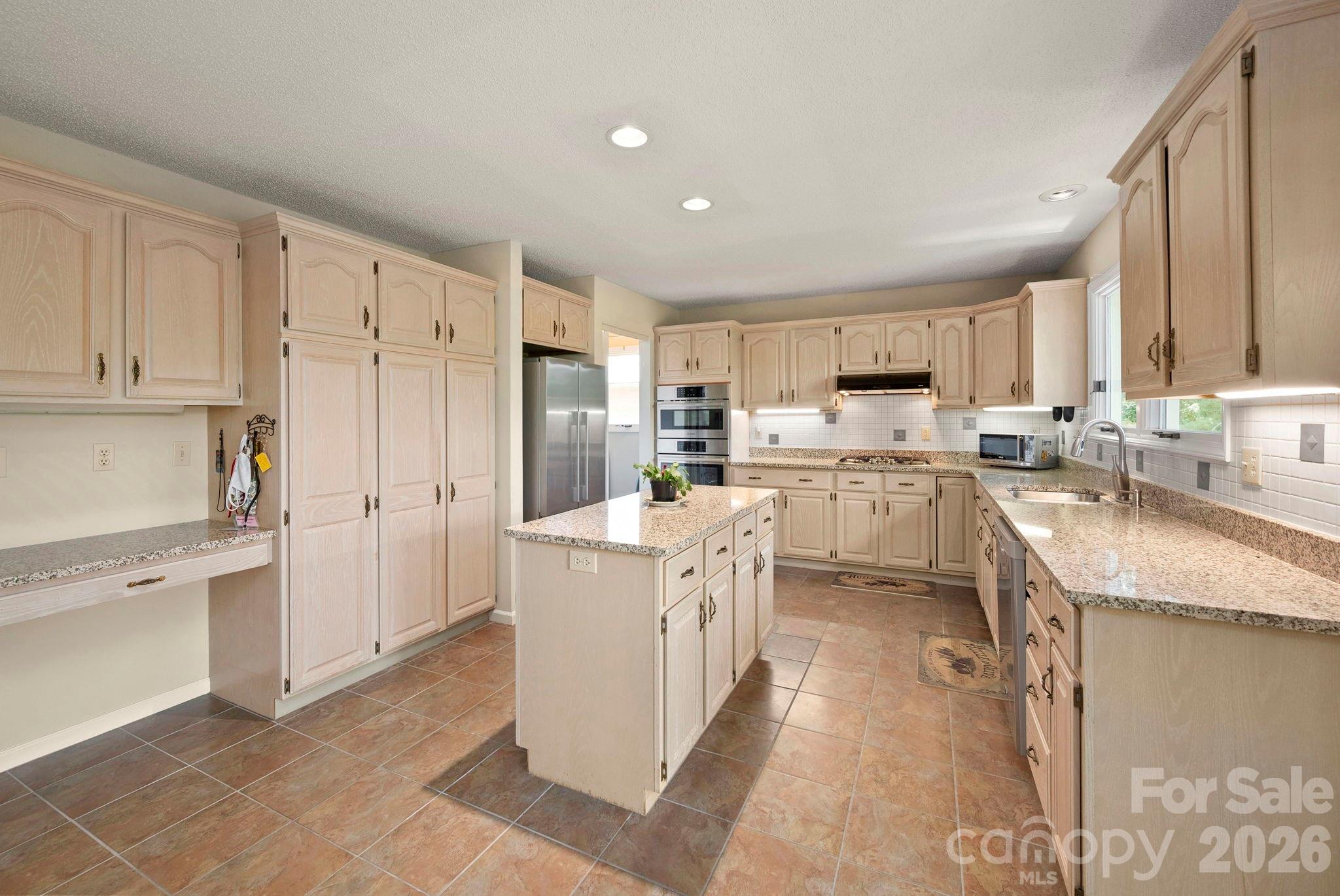129 Forest View Drive Property Photo 14