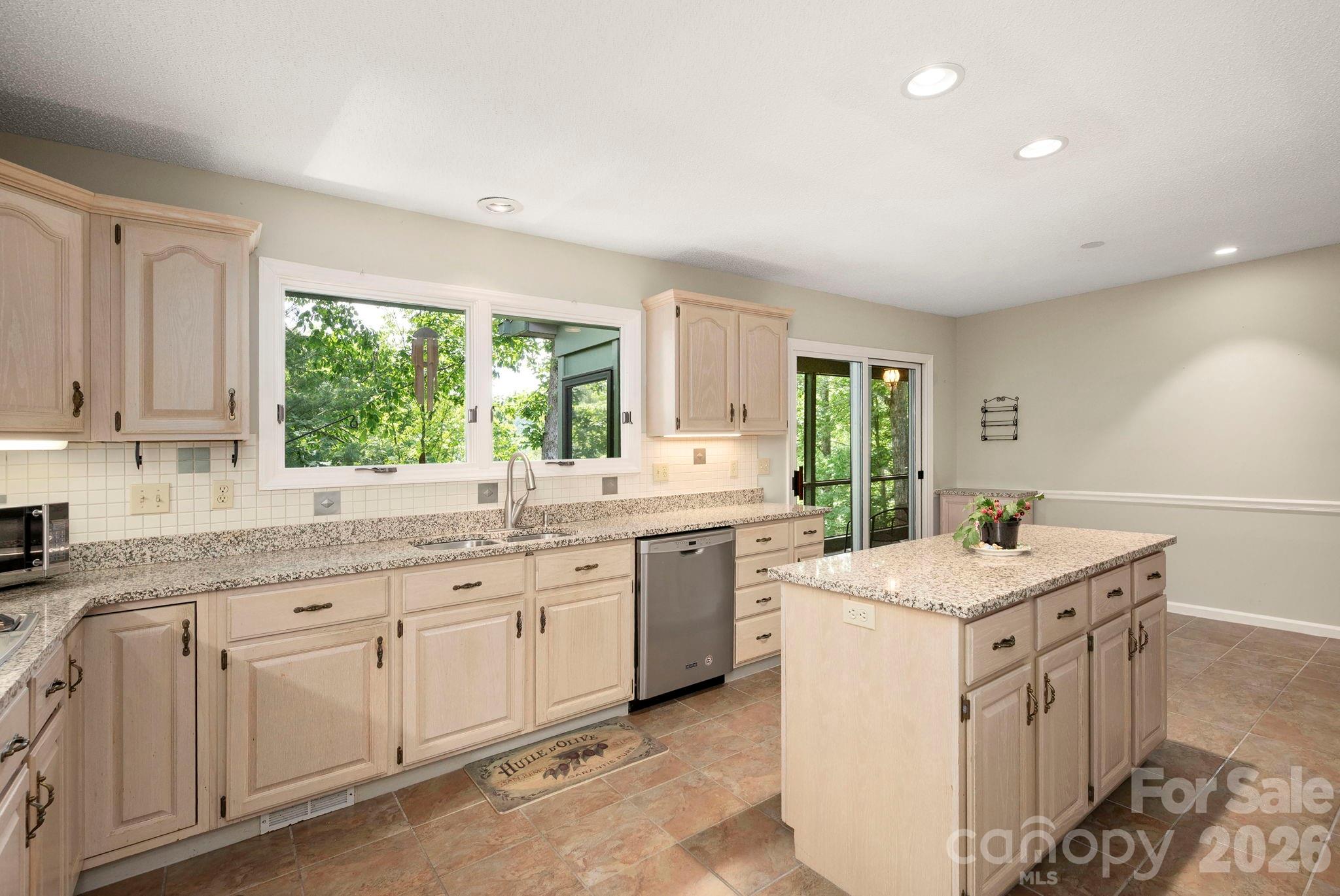129 Forest View Drive Property Photo 19
