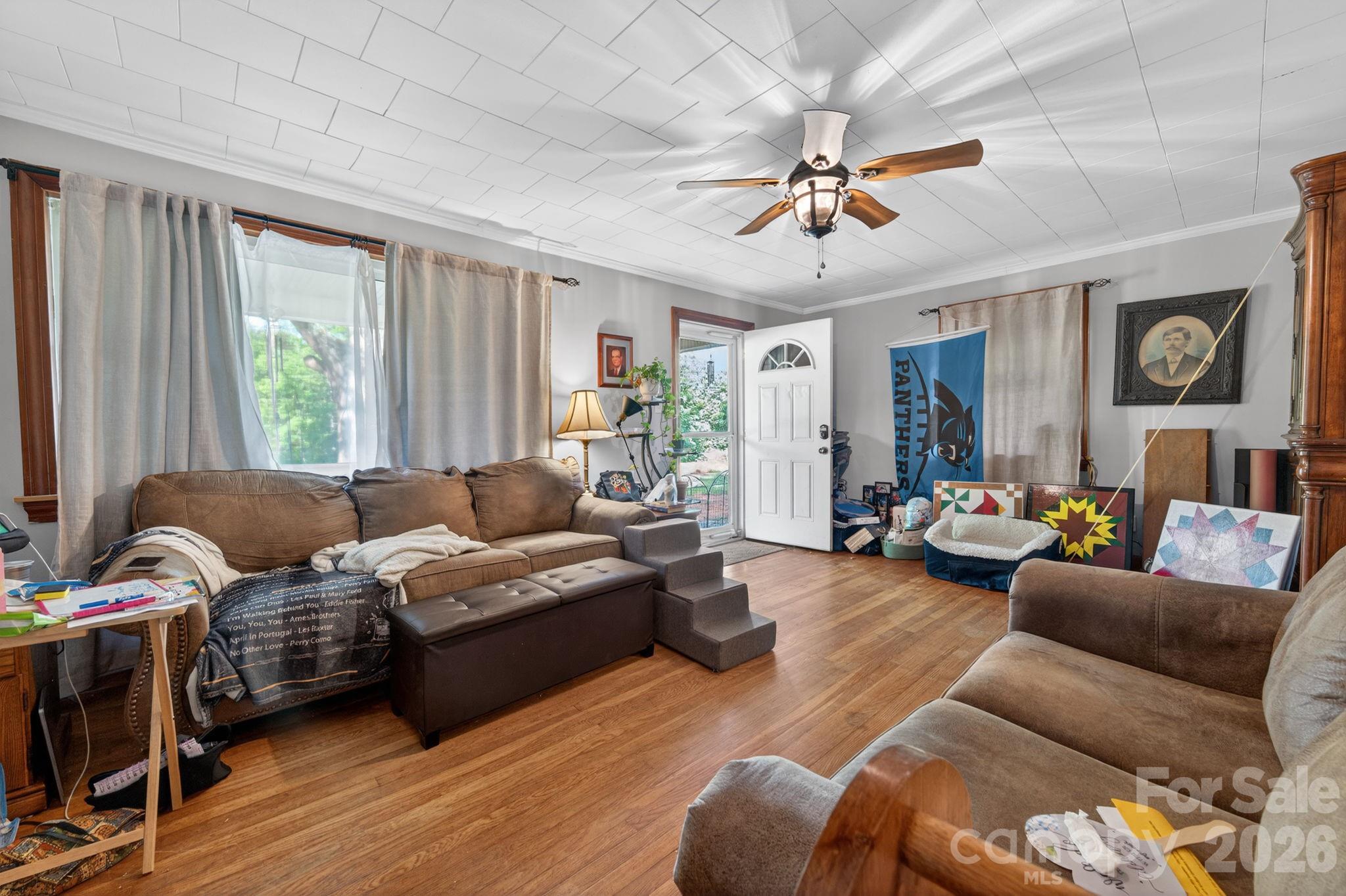 655 Edmiston Road Property Photo 4