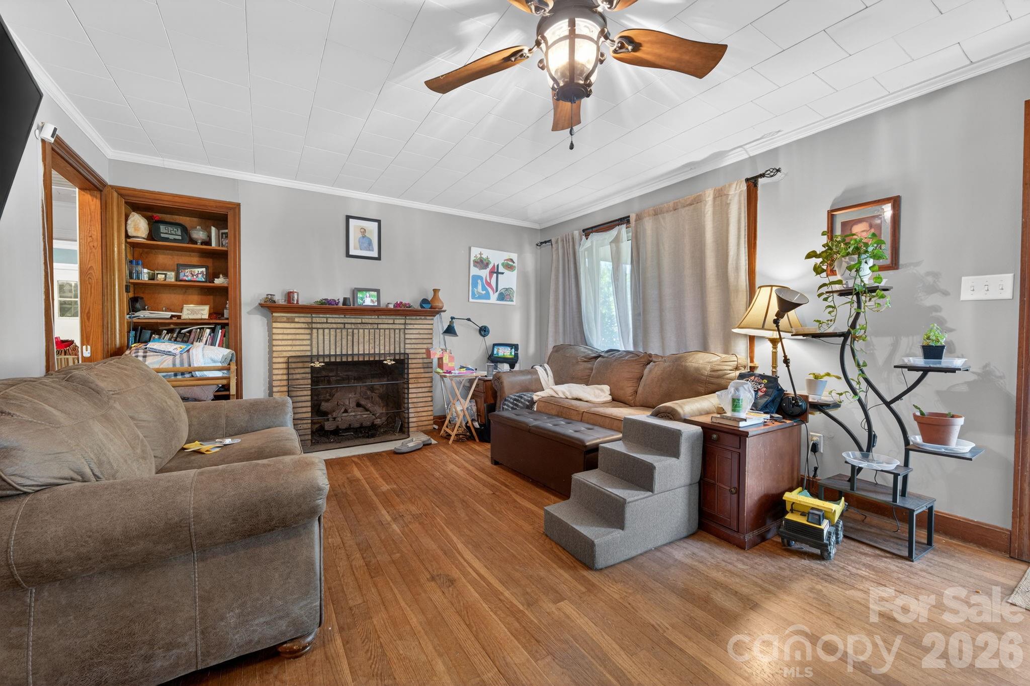 655 Edmiston Road Property Photo 5