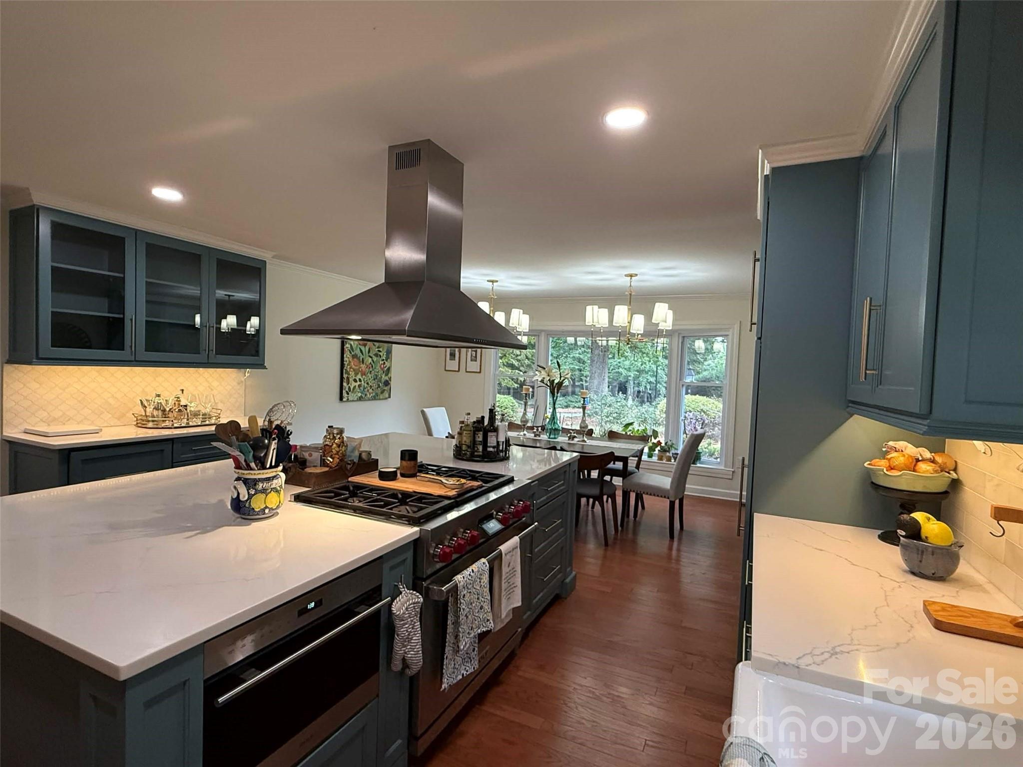 2925 Grampian Drive Property Photo 8
