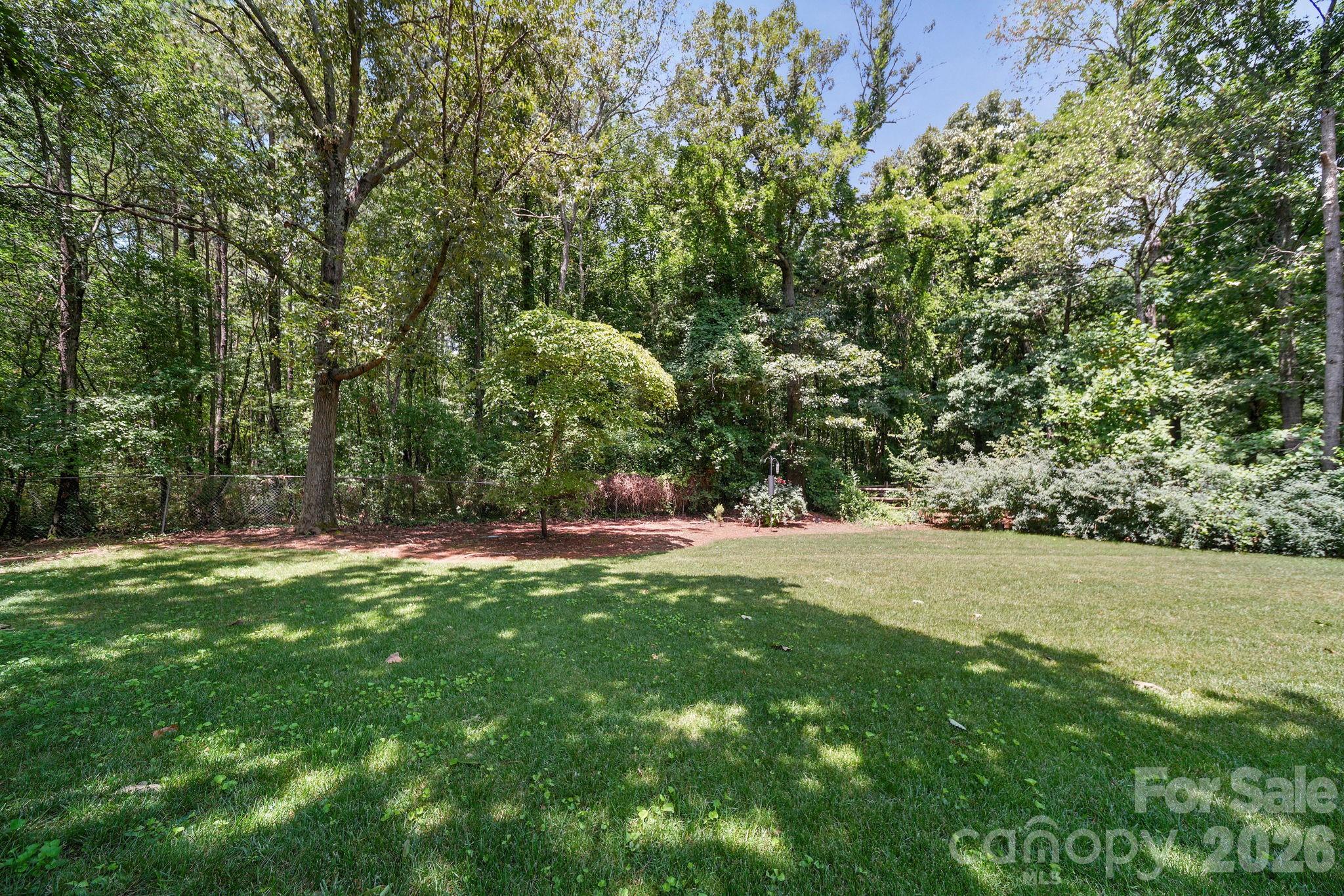 2925 Grampian Drive Property Photo 27