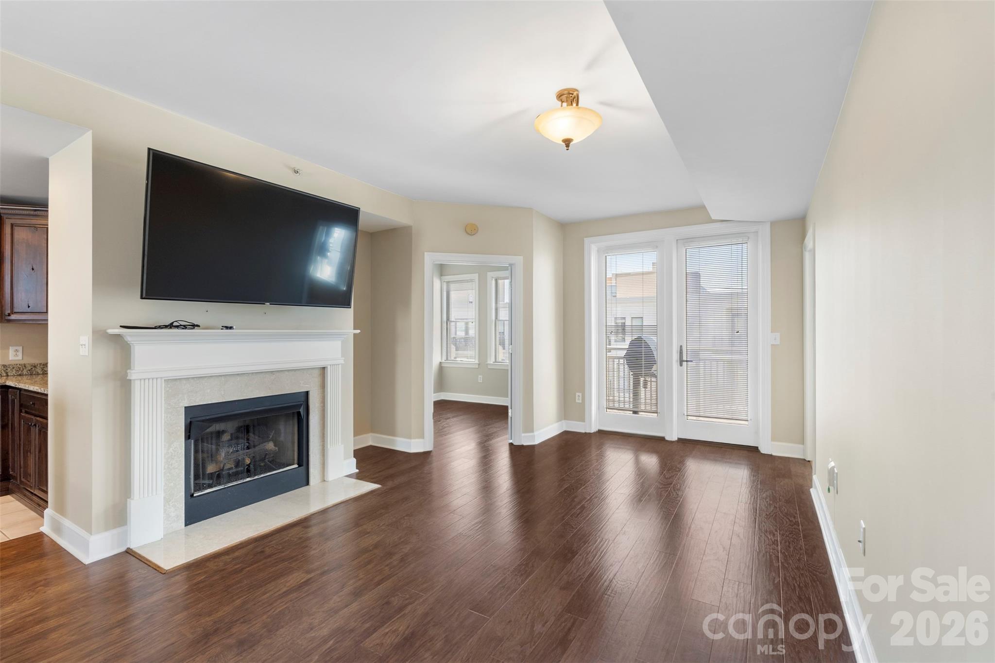 718 W Trade Street 801 Property Photo 14