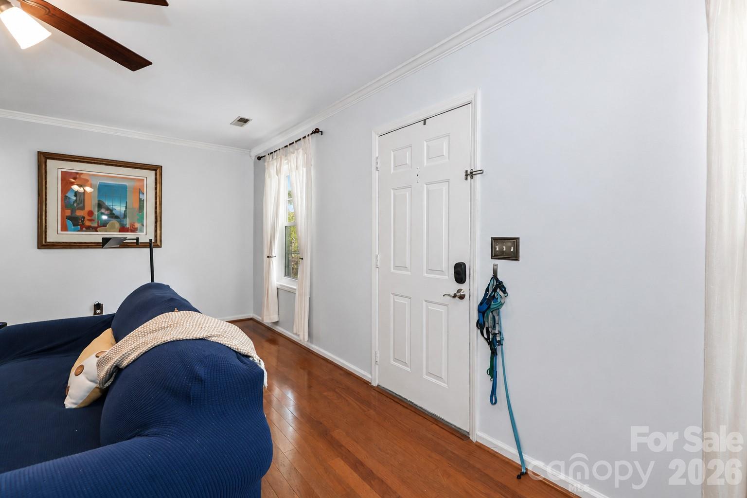 105 Lake Top Lane Property Photo 9