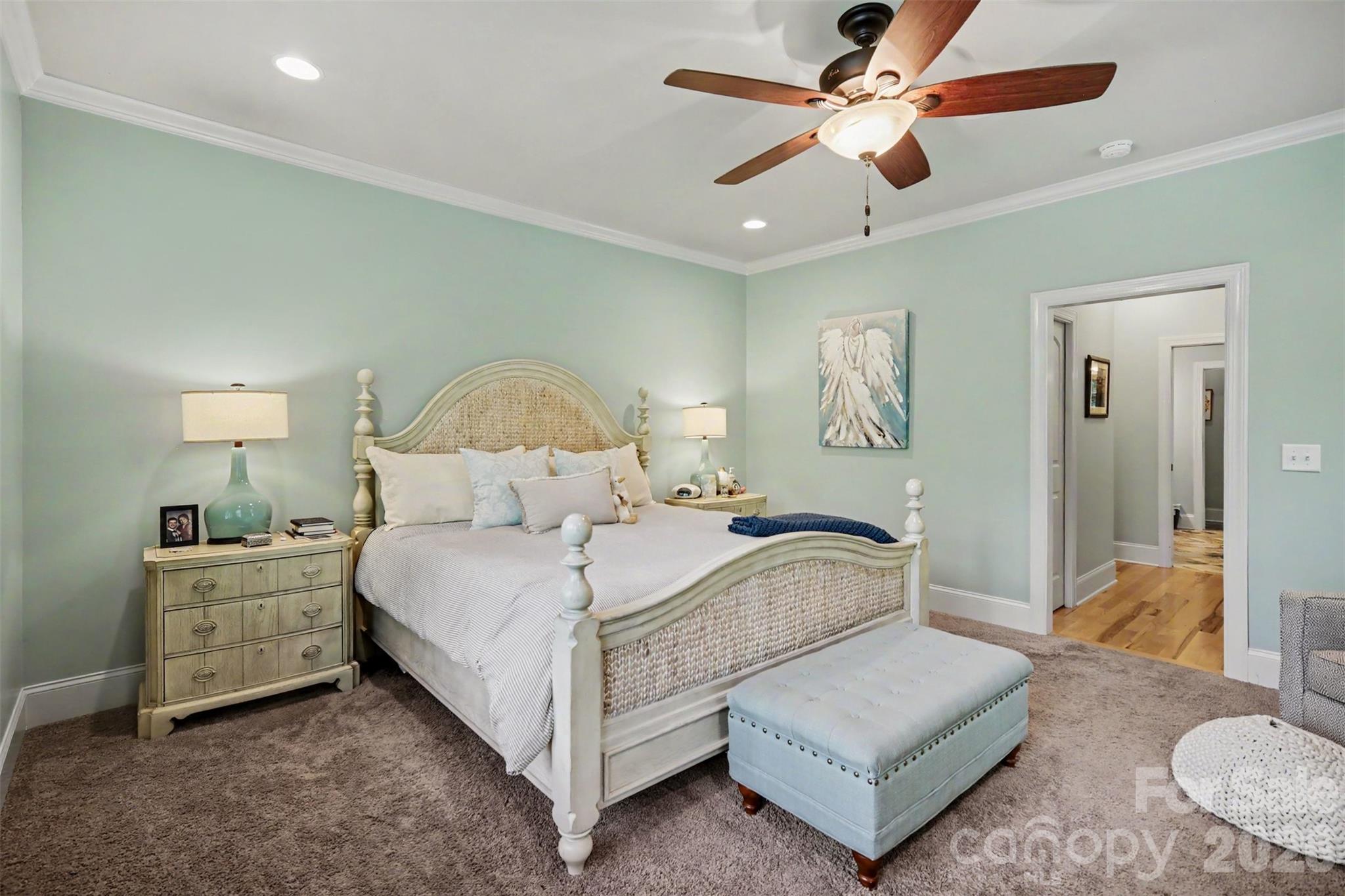401 Yorkfield Drive Property Photo 18