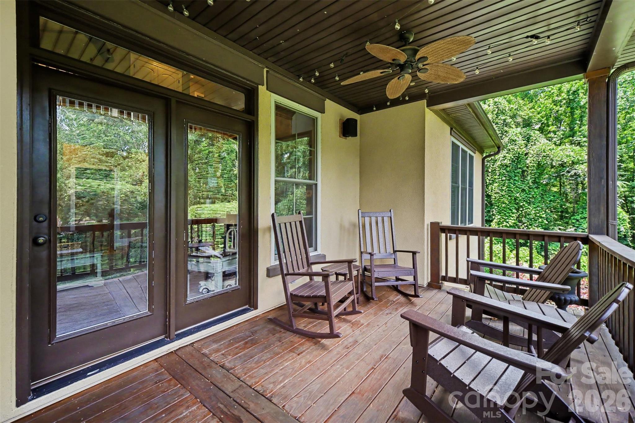 401 Yorkfield Drive Property Photo 21
