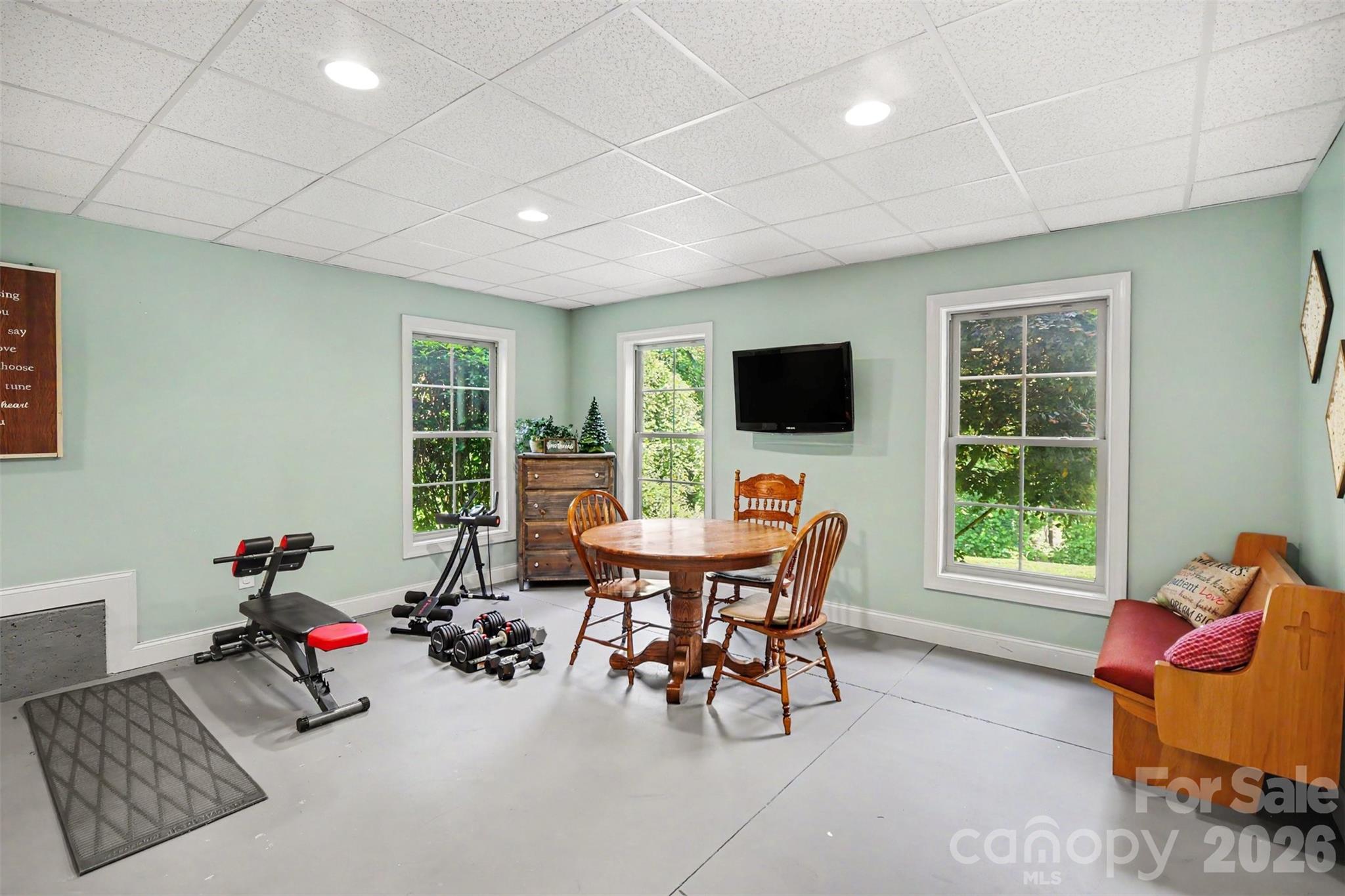 401 Yorkfield Drive Property Photo 34