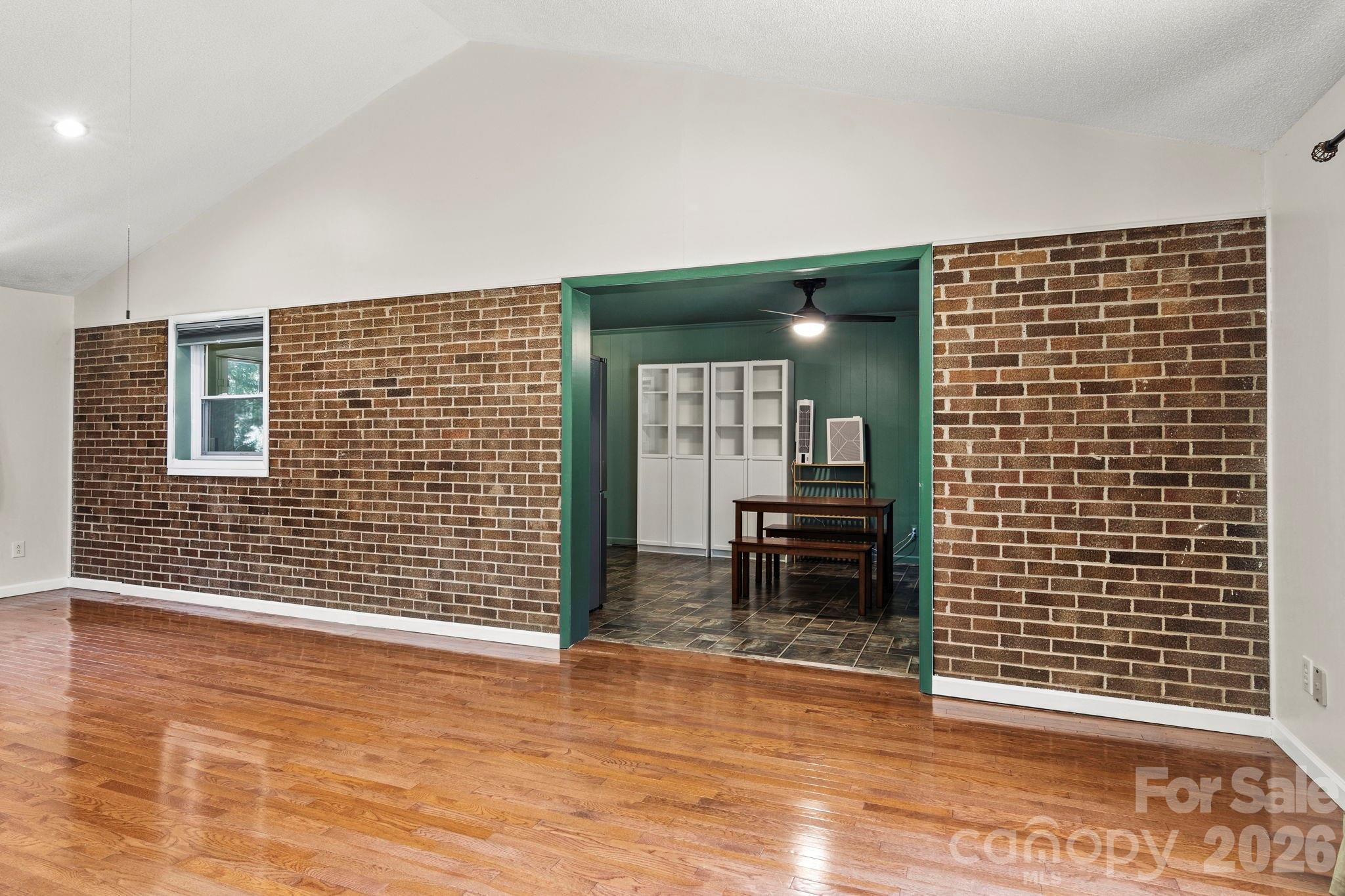 2951 7th Street Drive Property Photo 9