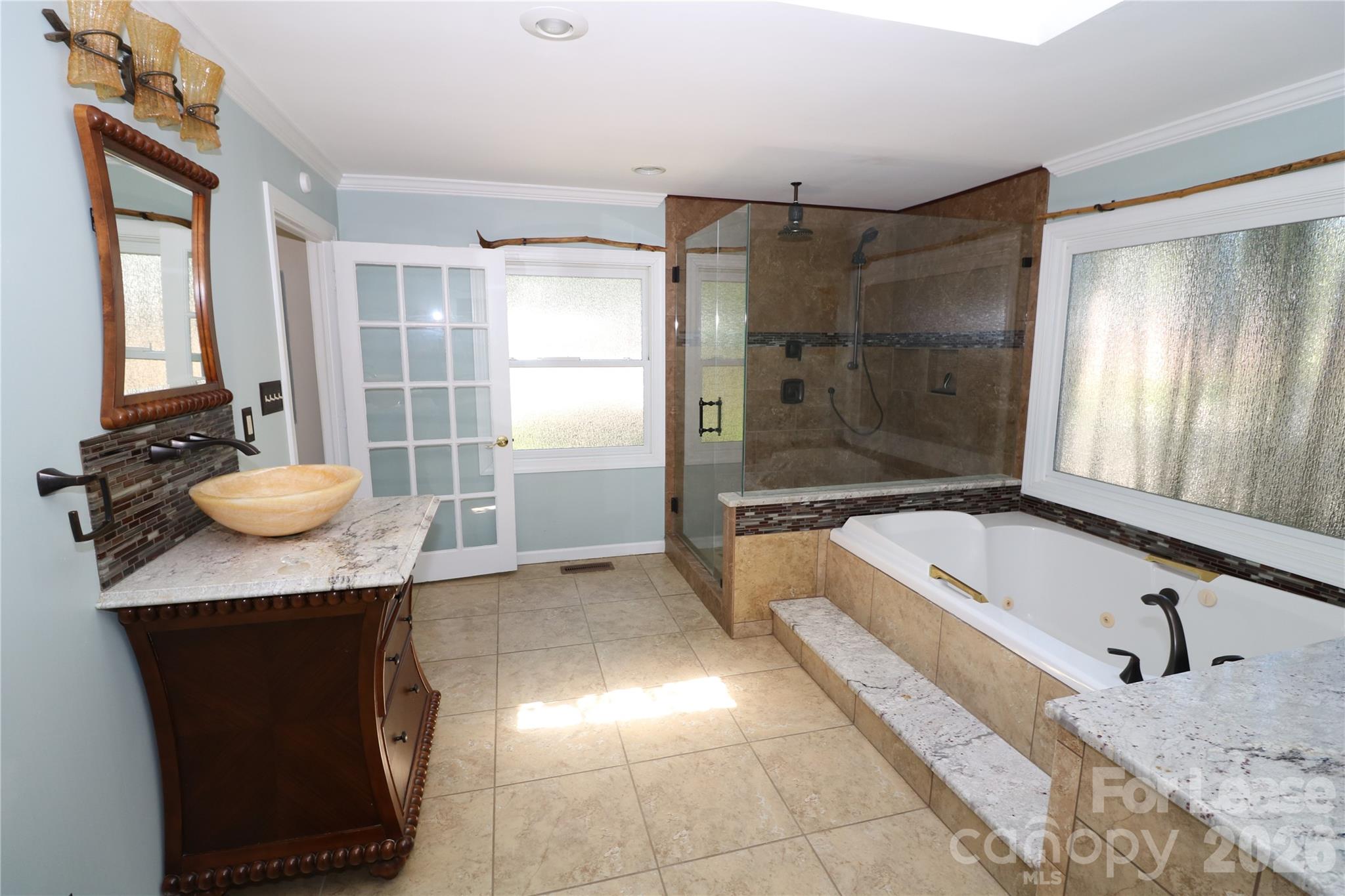4589 Giles Avenue Property Photo 23