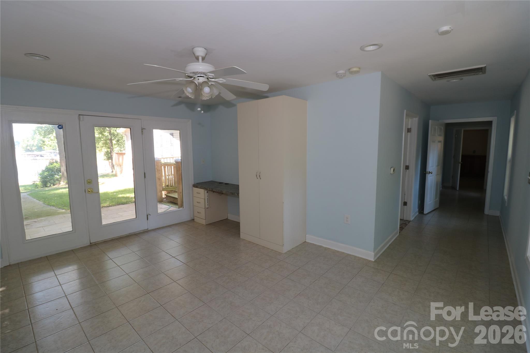 4589 Giles Avenue Property Photo 30