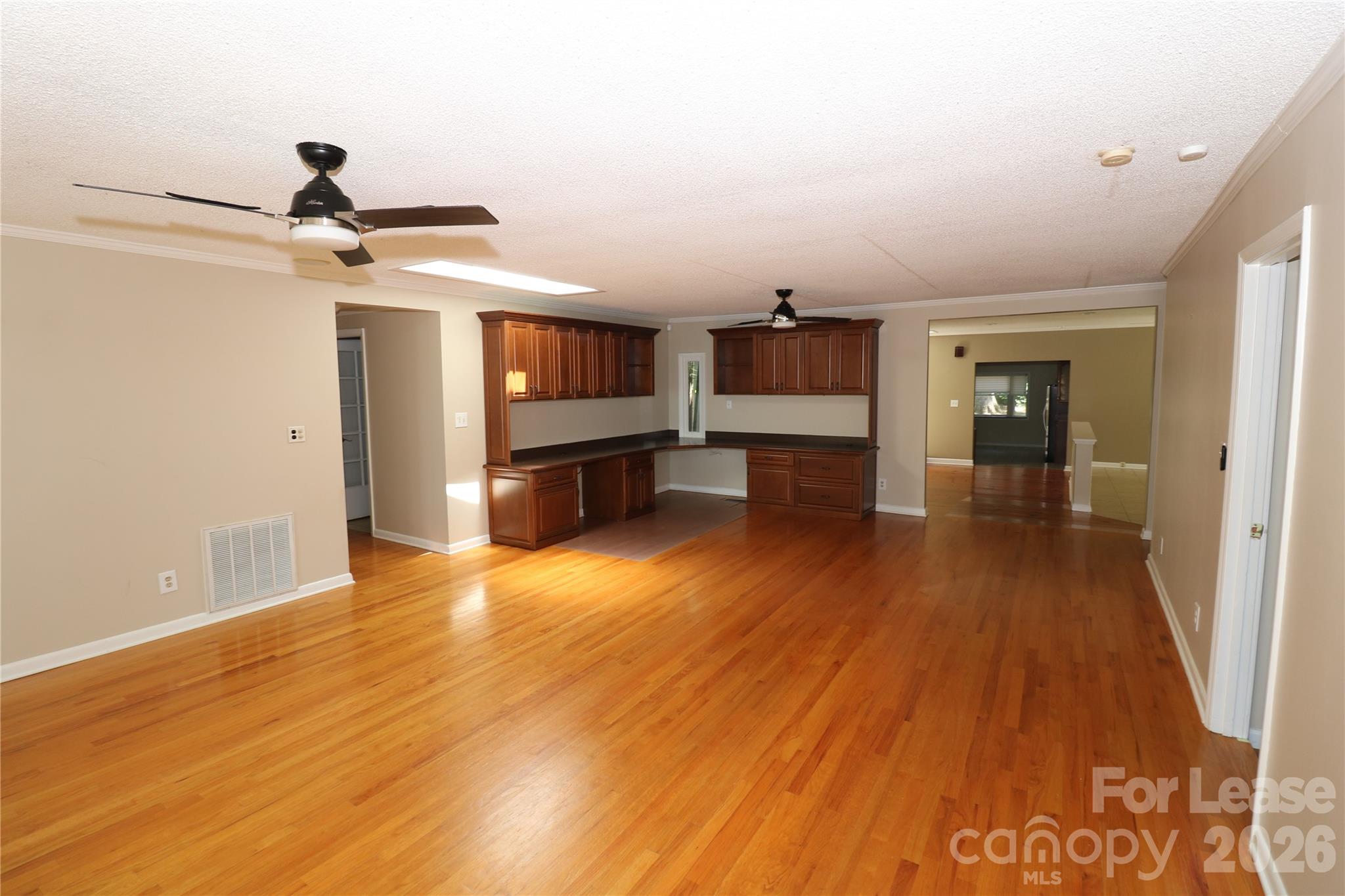 4589 Giles Avenue Property Photo 36