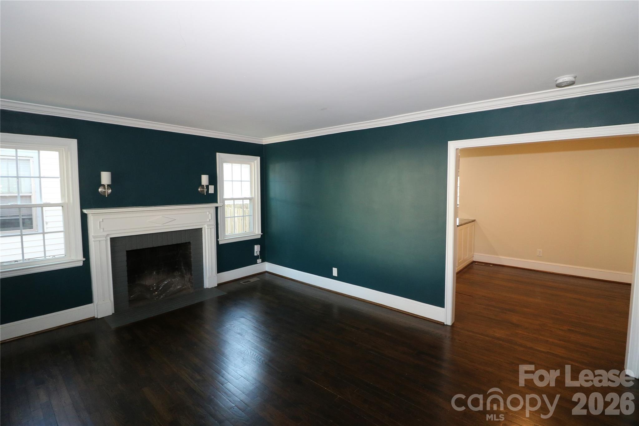 2227 Celia Avenue Property Photo 5