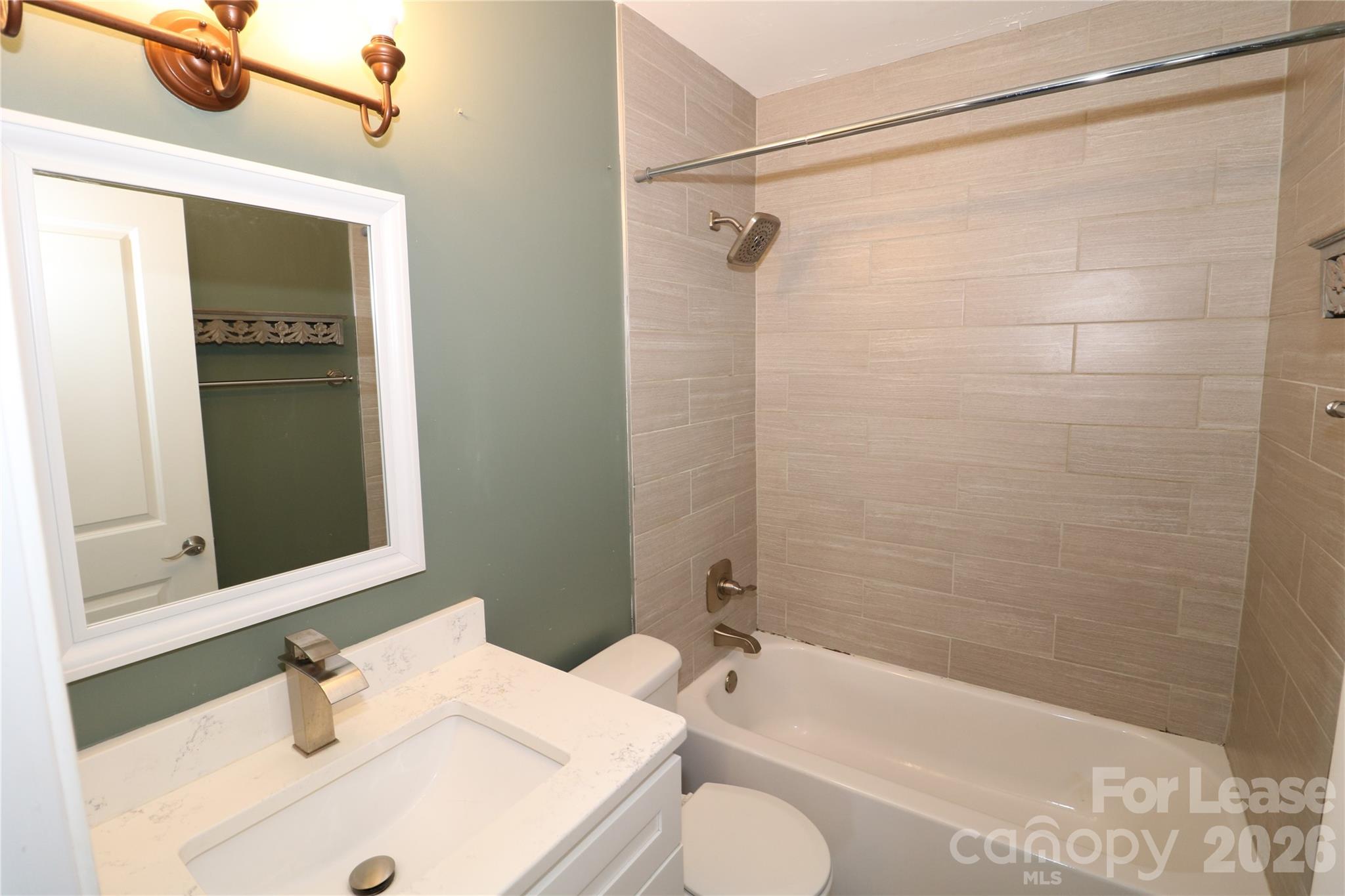 2227 Celia Avenue Property Photo 16