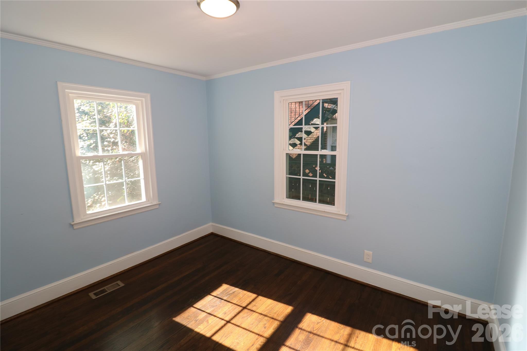 2227 Celia Avenue Property Photo 17