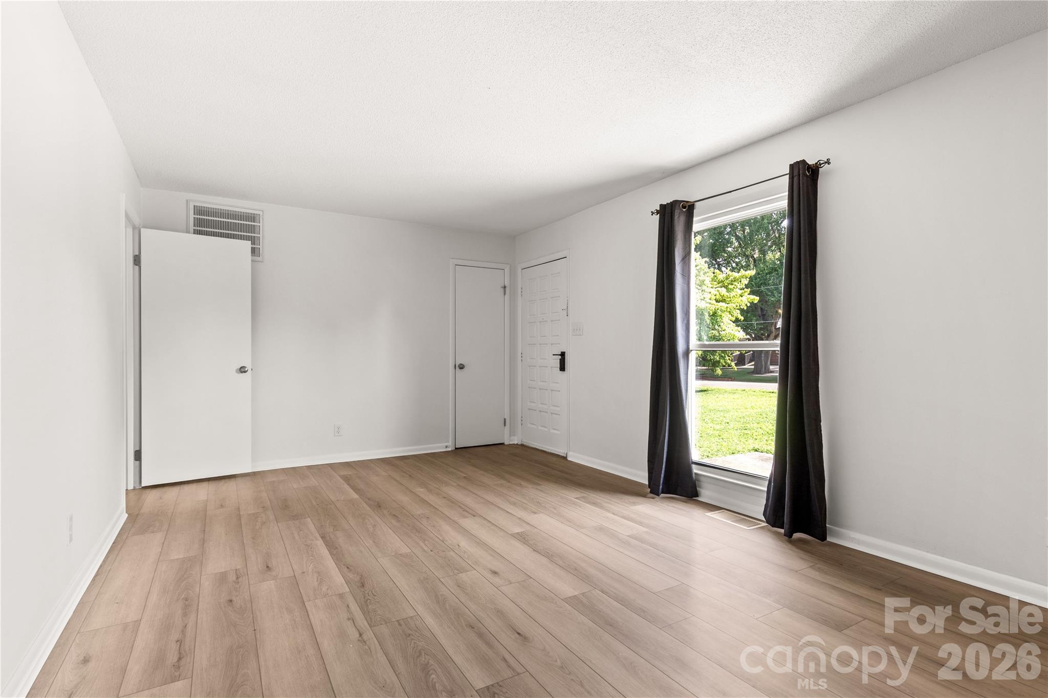 755 Emorywood Lane Property Photo 10