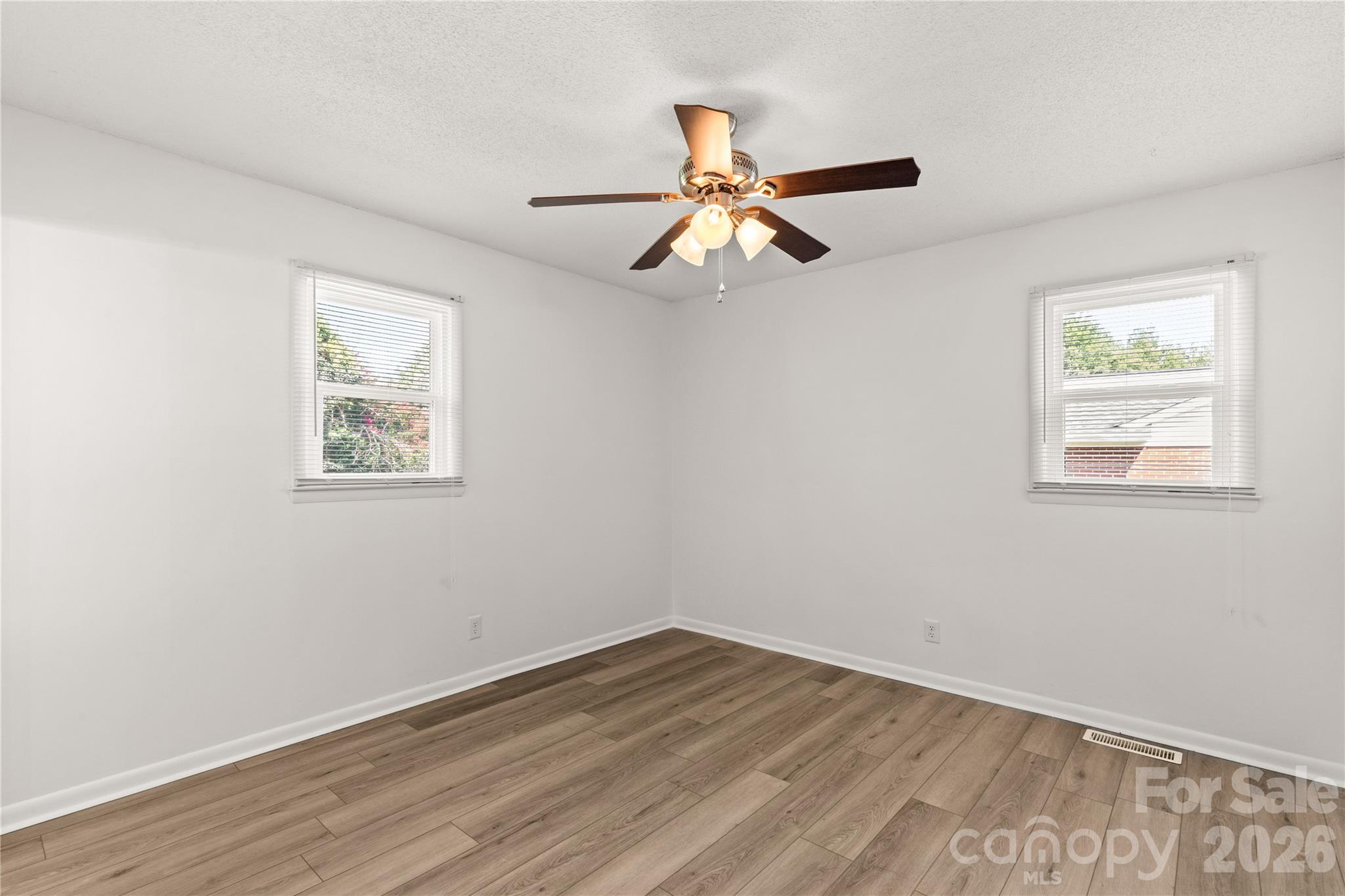 755 Emorywood Lane Property Photo 28